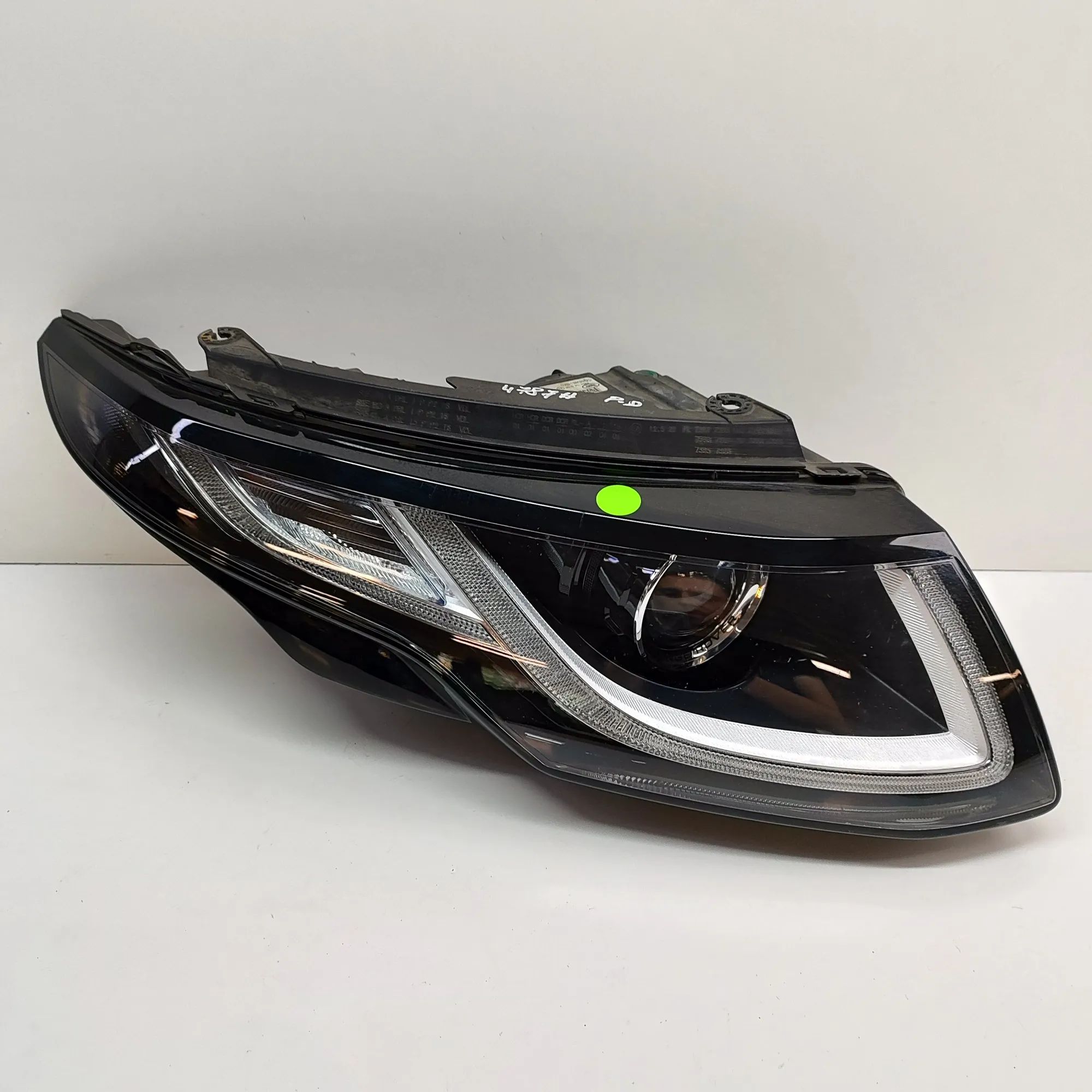 Land Rover Range Rover Evoque Front Right Headlight GJ32-13W029-D Front Right Headlight LAND ROVER ...