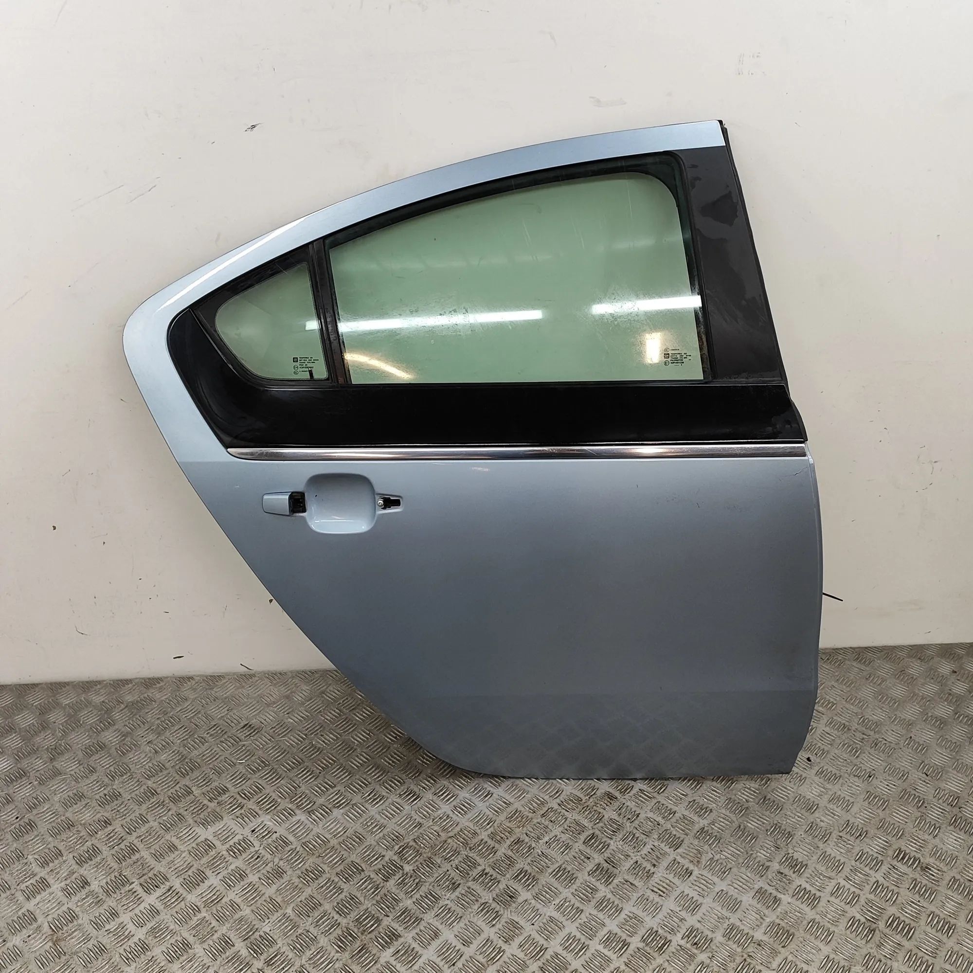 Opel Ampera Rear Right Door 20946714 Rear Right Door OPEL AMPERA (2011-2015...
