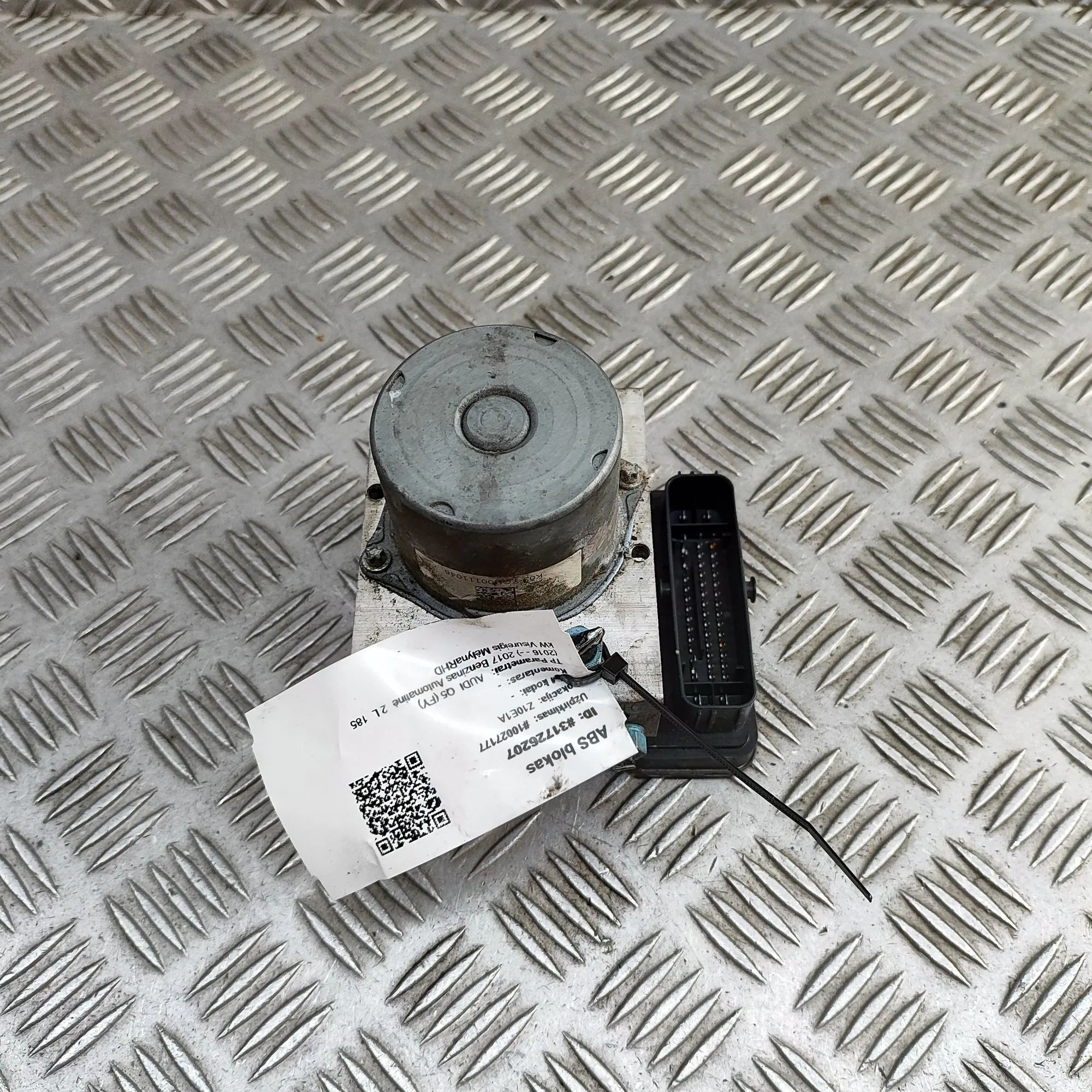 Audi Q5 (8R) ABS Hydraulipumppu 80A907379E, 0265956241, 80A614517E, 80A907379 A...