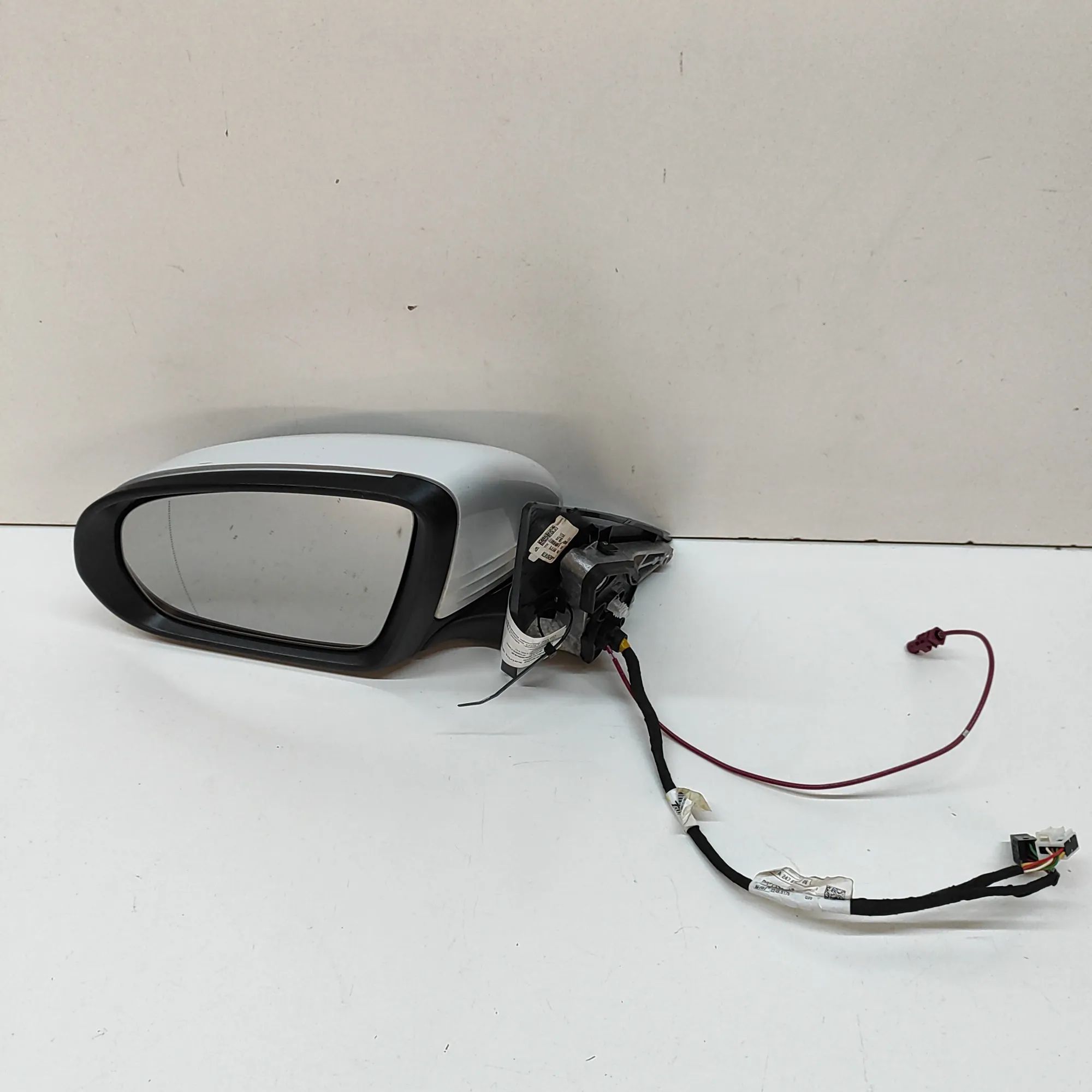 Mercedes-Benz GLB / EQB (X247) Left Side Wing Mirror A2478107706 Left Side Wing Mirror MERCEDES-BENZ...