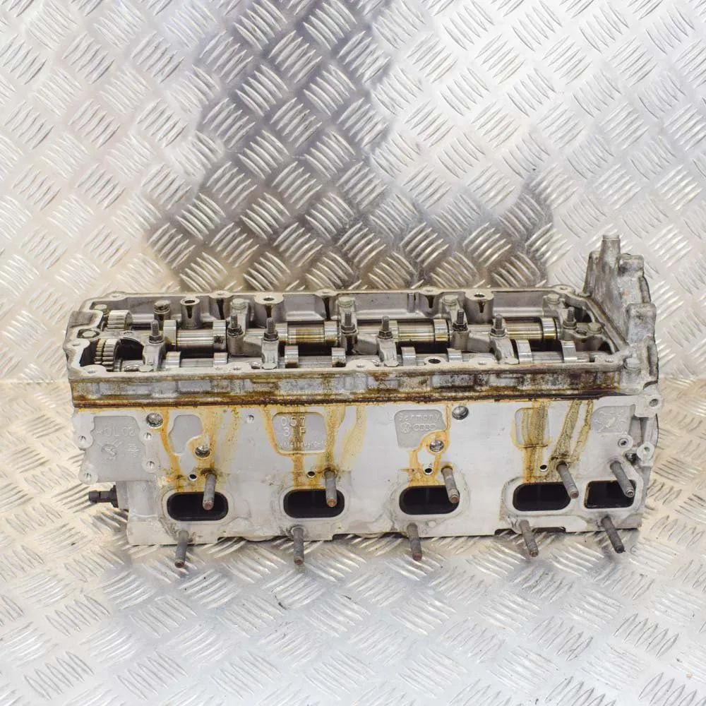 Porsche Cayenne Left Side Engine Head 958.104.016.40, 95810401640 Left Side Engine He...