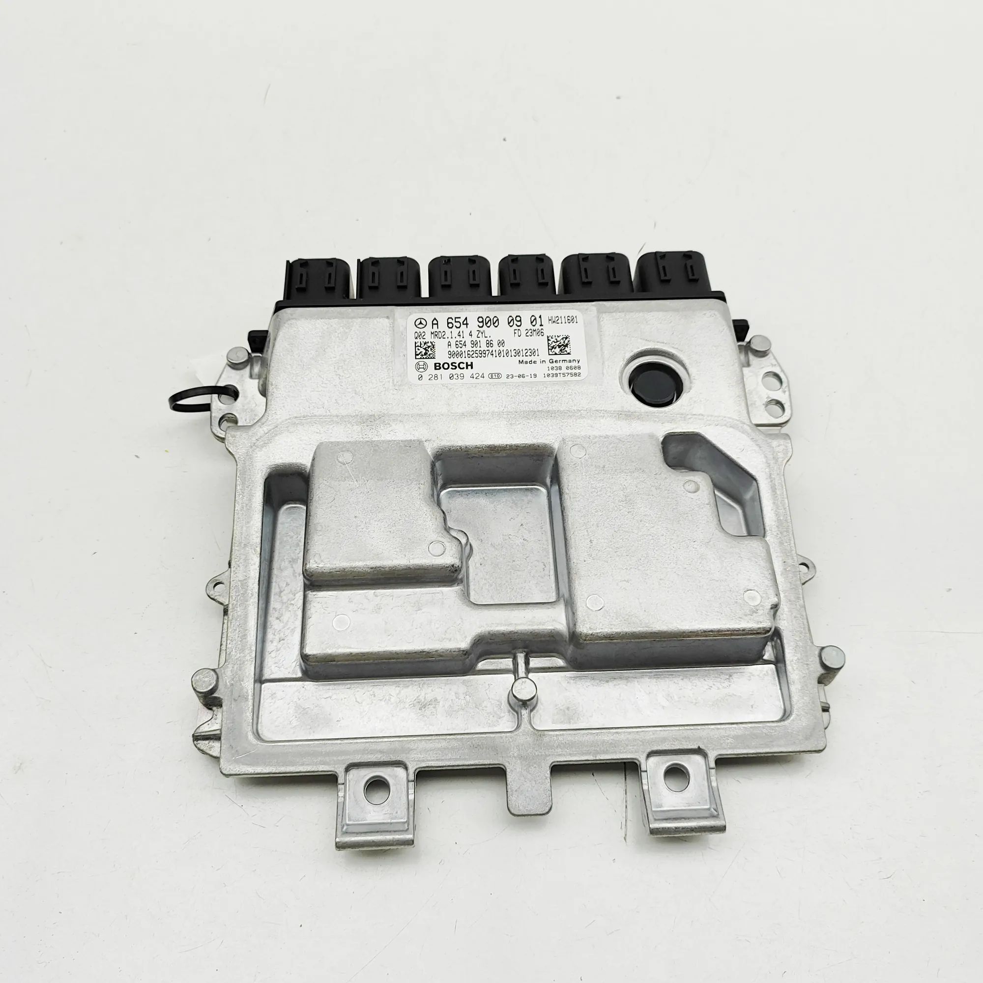 Mercedes-Benz A (W177) Engine Control Unit