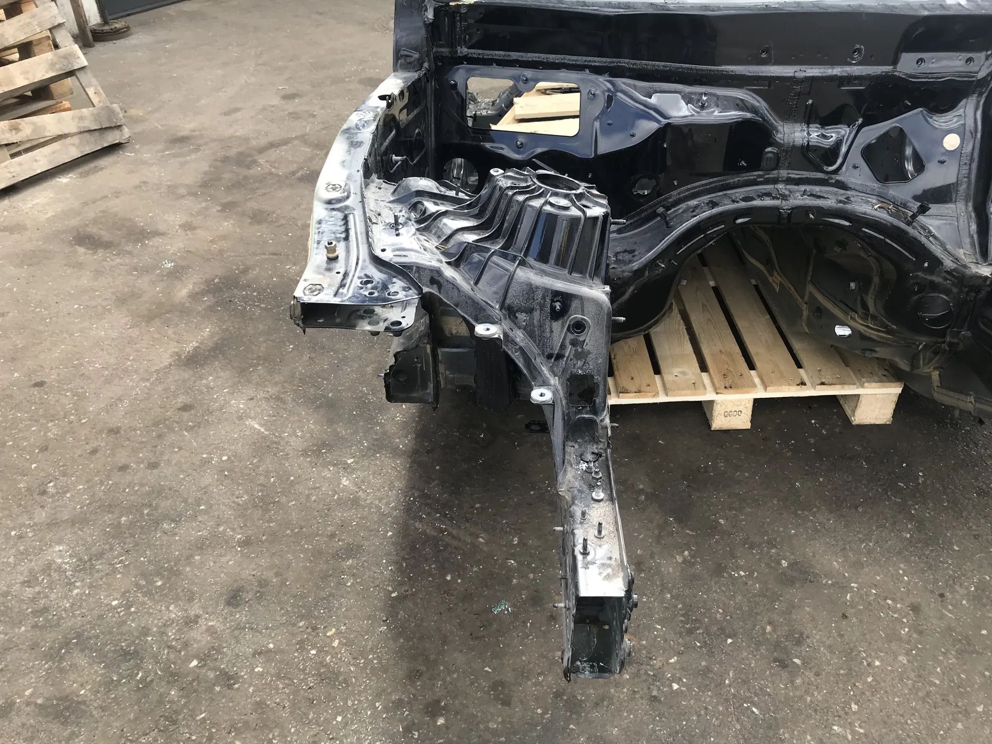 Mercedes-Benz EQC (N293) Front Right Quarter Panel Front Right Quarter Panel MERCEDES-BENZ EQC (20...