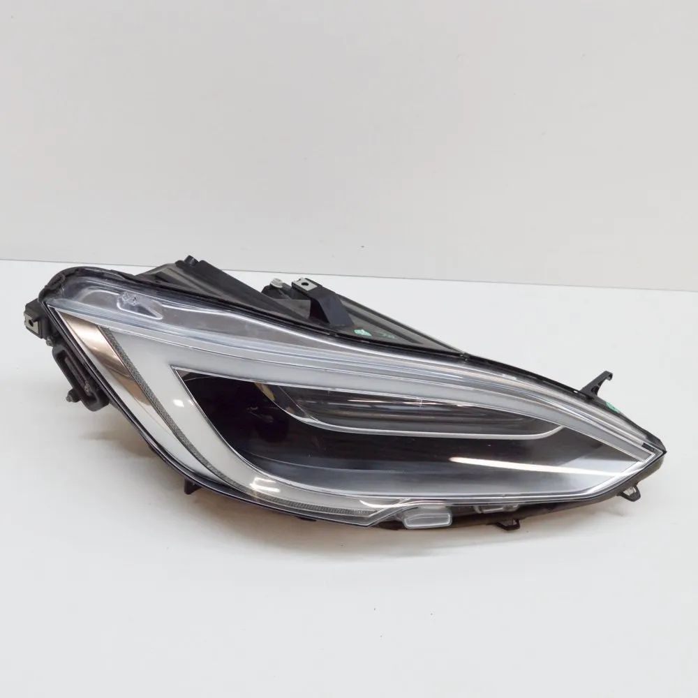 Tesla Model S Front Right Headlight 1053571-00-F Front Right Headlight TESLA MODEL ...