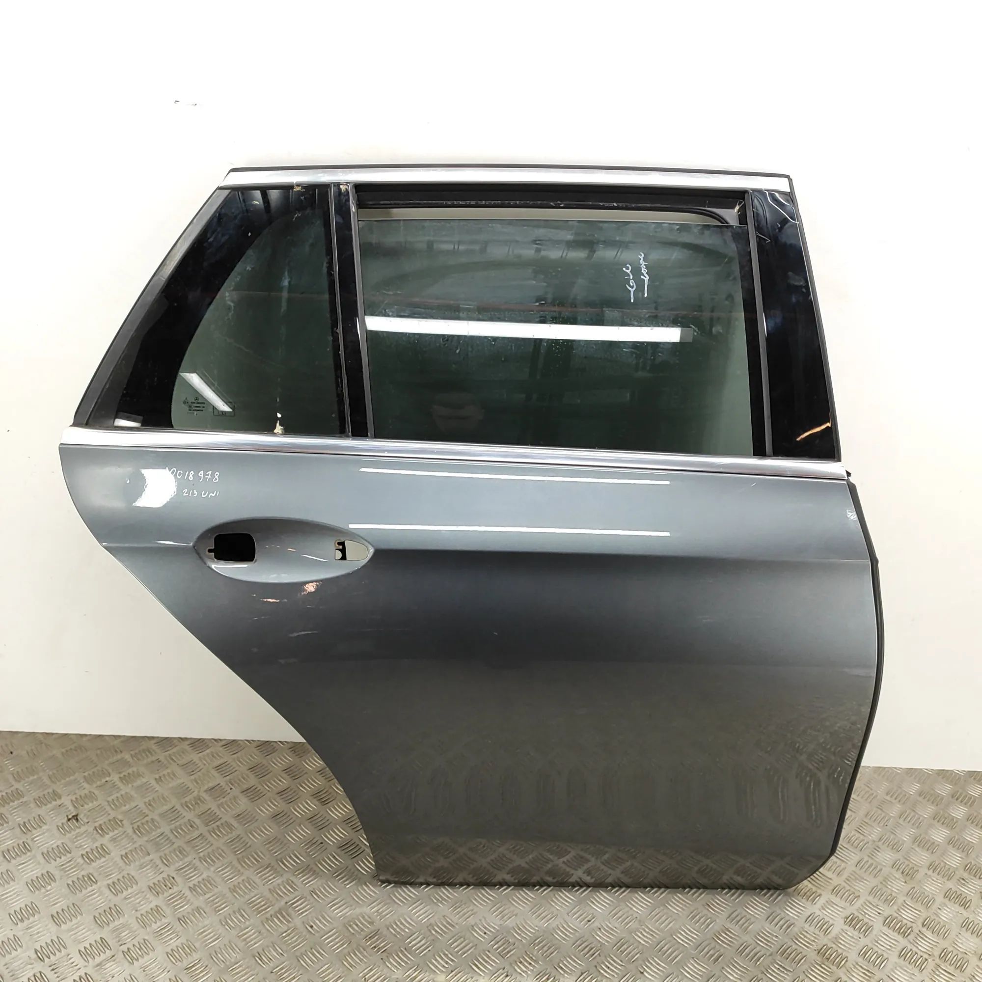 Mercedes-Benz A (W176) Rear Right Door