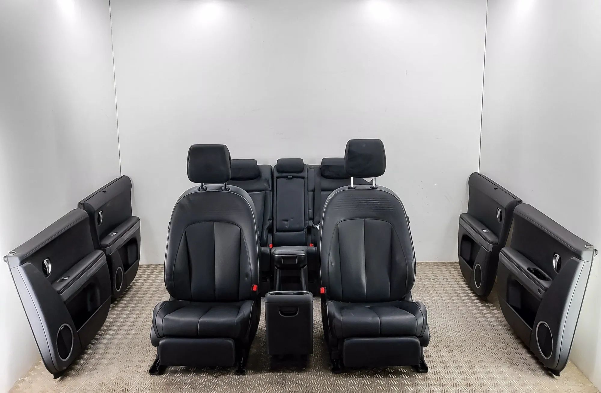 Hyundai Ioniq Interior Seats W/ Door Cards Kit 82360-GI000, 83350-GI000, 83360-GI000, 82350-GI...