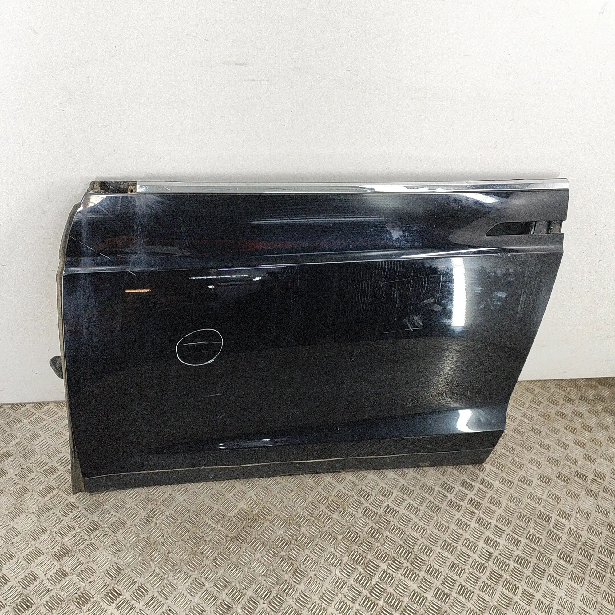 Tesla Model X Front Left Door 1069535-E0-C Front Left Door TESLA MODEL X (201...