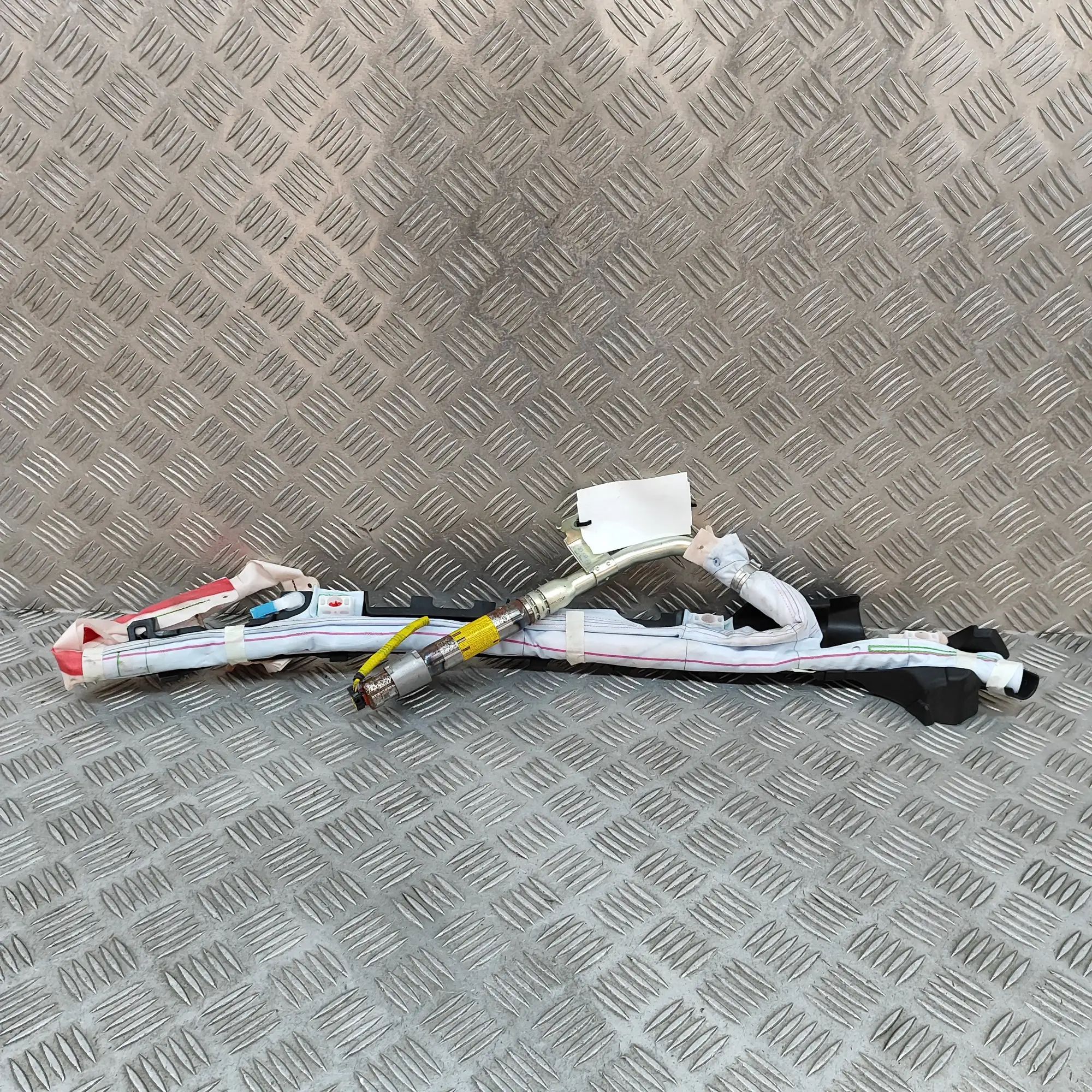 Toyota Hilux Right Side Roof Safety Curtain SRS 62170-0K120 Right Side Roof Safety Curtain SRS ...