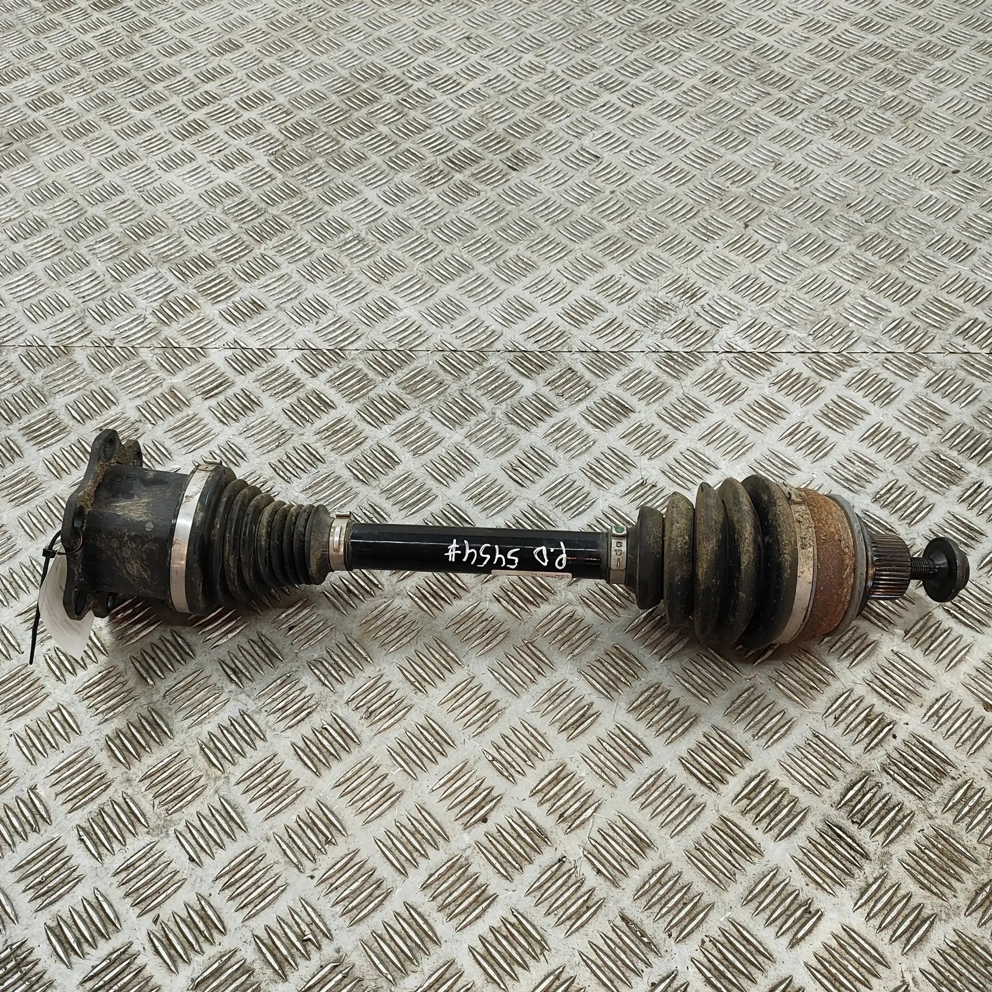 Audi Q8 Front Right Driveshaft 4KE407271B Front Right Driveshaft AUDI Q8 (E-TR...