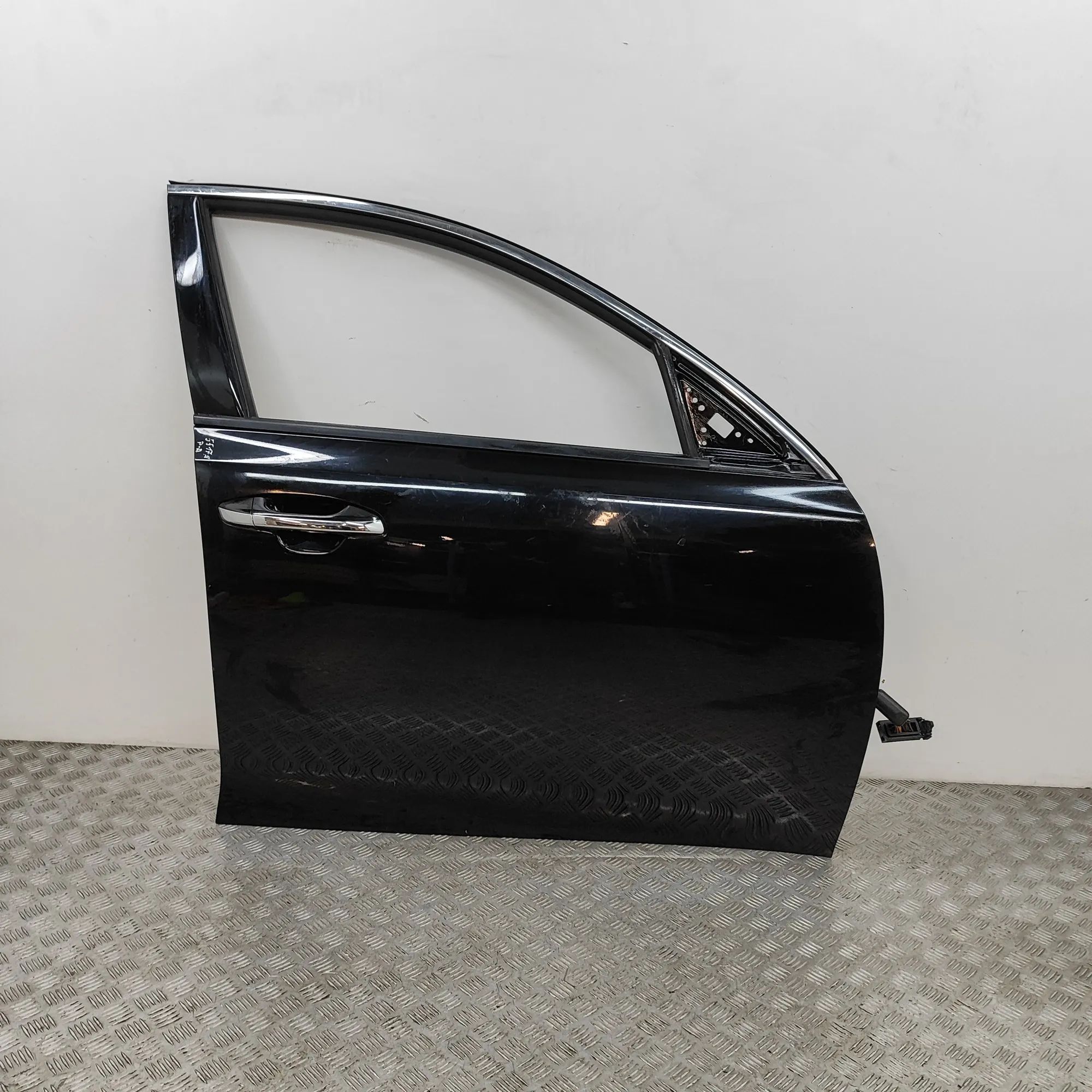 Kia Optima (JF) Front Right Door 76004-D4000 Front Right Door KIA OPTIMA (Sports...
