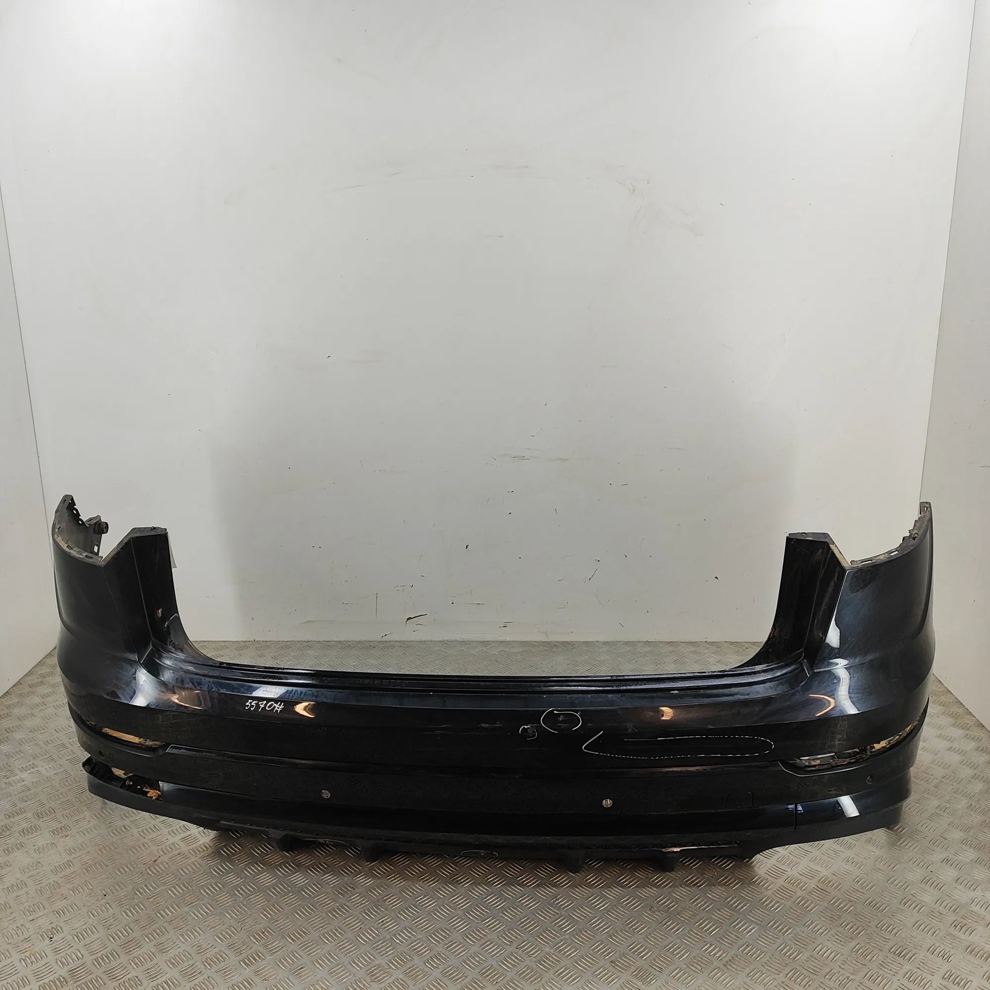 Audi Q8 rear bumper 4M8807511B Rear Bumper AUDI Q8 (4MN) (2018-...)...