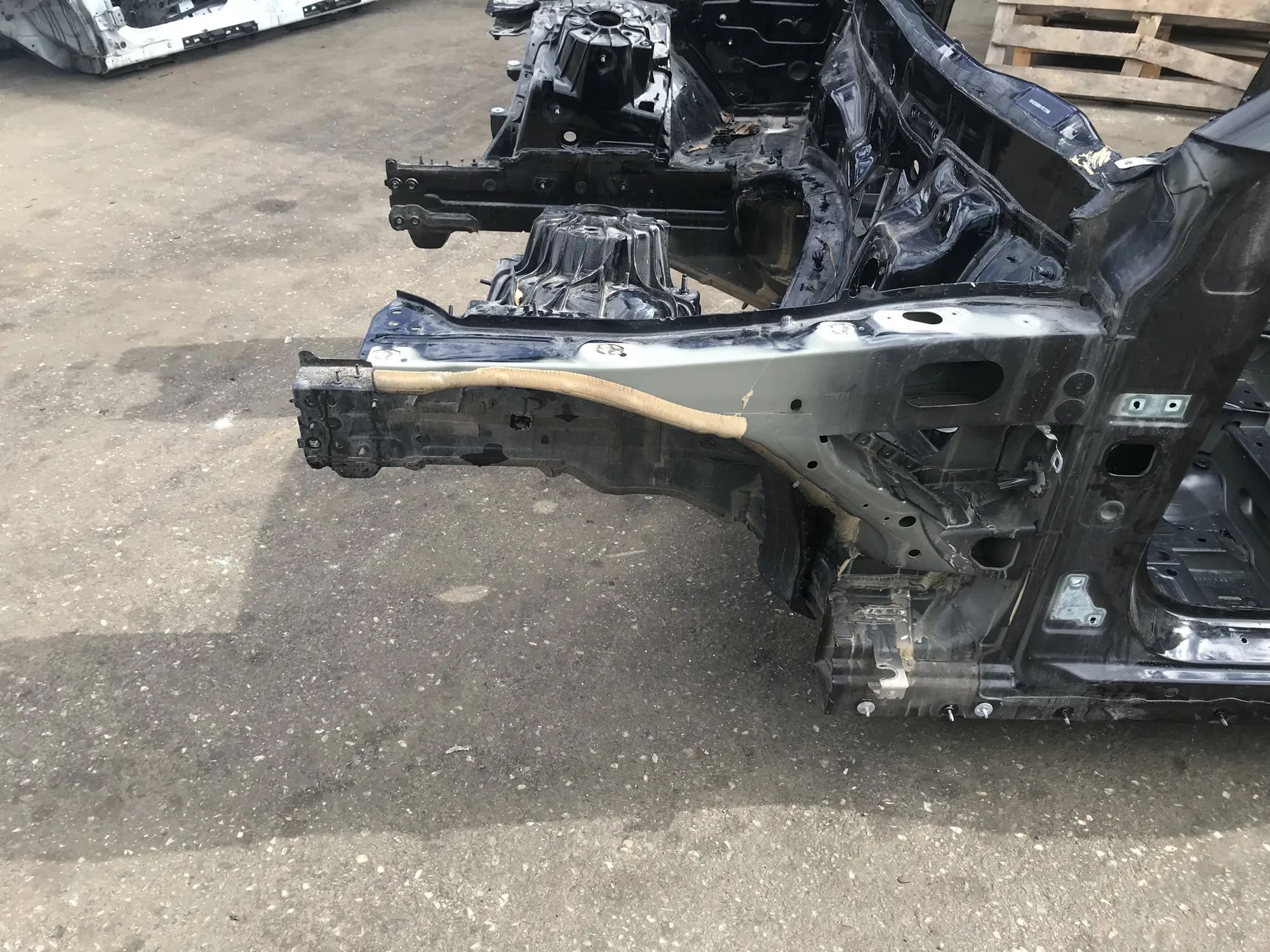 Mercedes-Benz EQC (N293) Front Left Quarter Panel Front Left Quarter Panel MERCEDES-BENZ EQC (202...