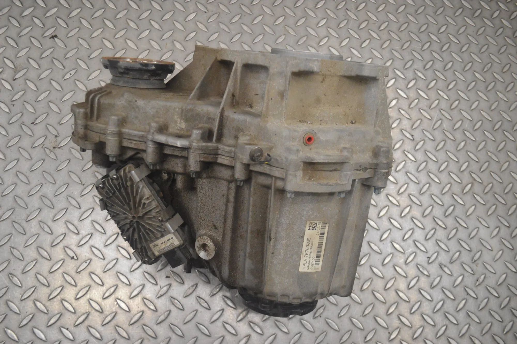 Land Rover Range Rover (L405) Vahekast / nurkreduktor 0297152, HPLA-7J426-AD, HPLA-7K780-AE Transfer ...