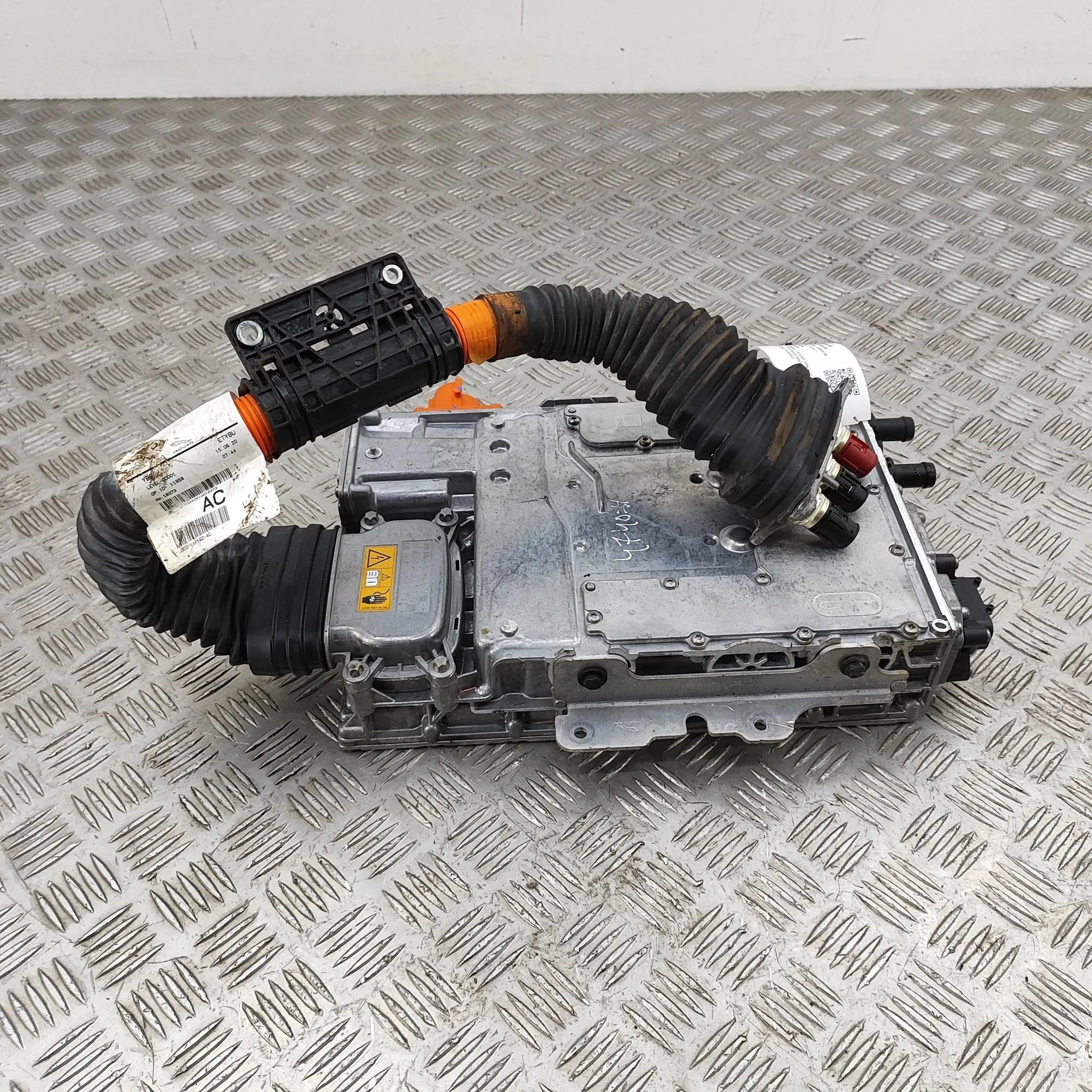 Jaguar I-Pace инвертор A2C7556650900, J9D3-14K192-AC, J9D3-14G138-AJ I...