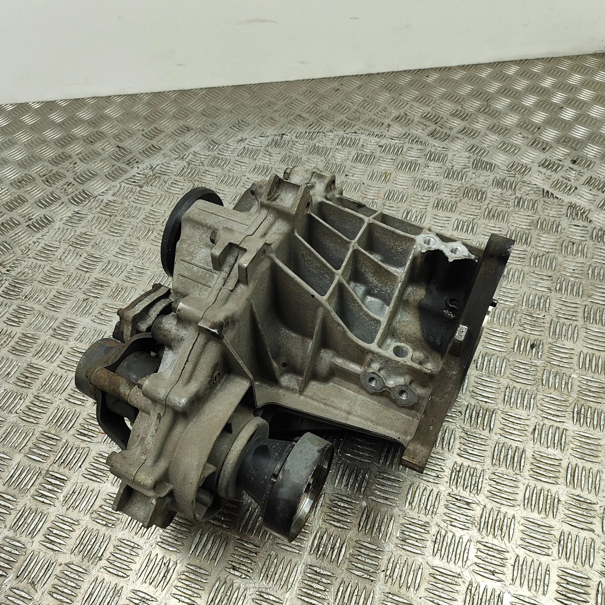 Ford Ranger Transfer box AB39-7A195-BD Transfer Box FORD RANGER (TKE) (2...