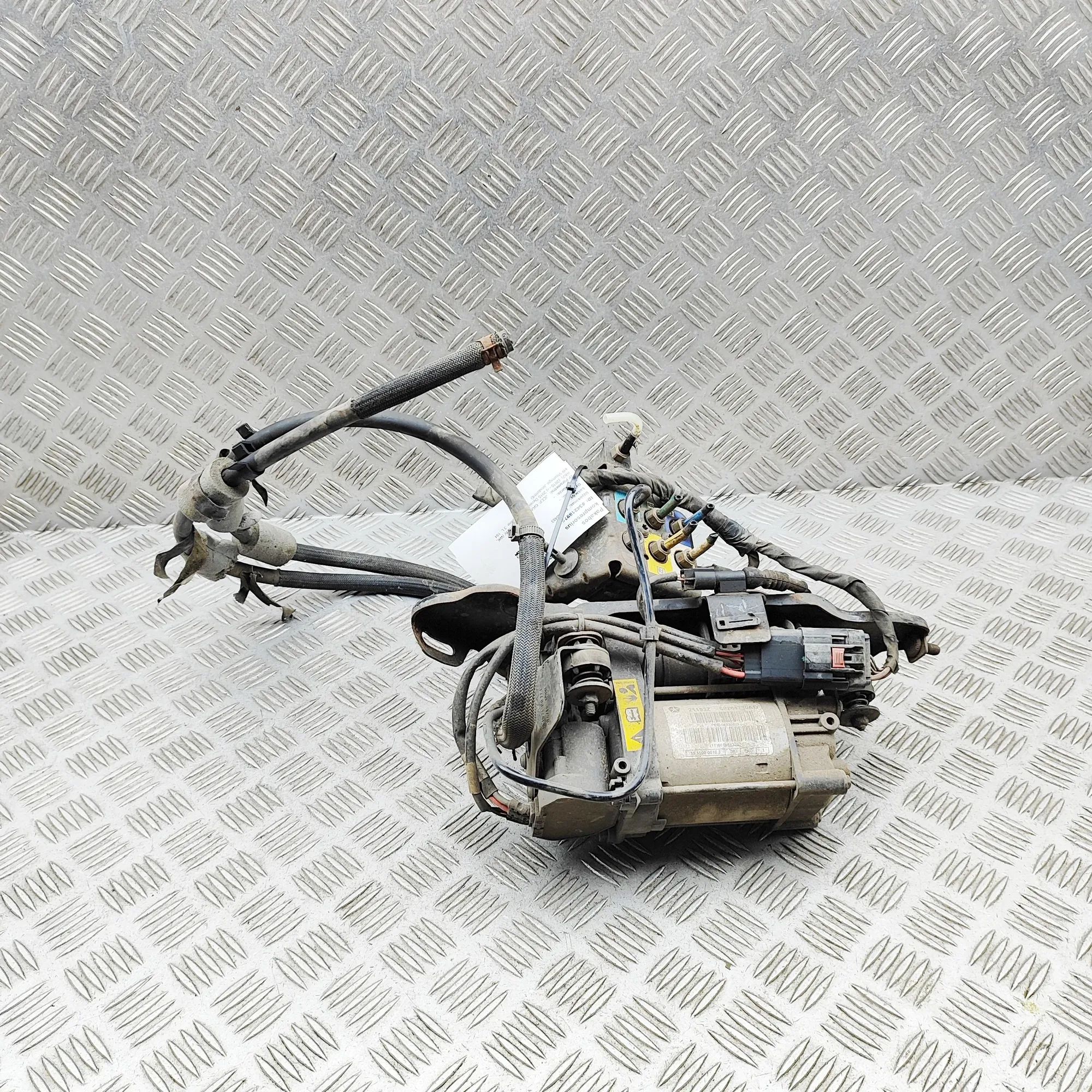 Jeep Grand Cherokee (WK) Air Suspension Compressor 68204730AD Air Suspension Compressor JEEP GRAND...