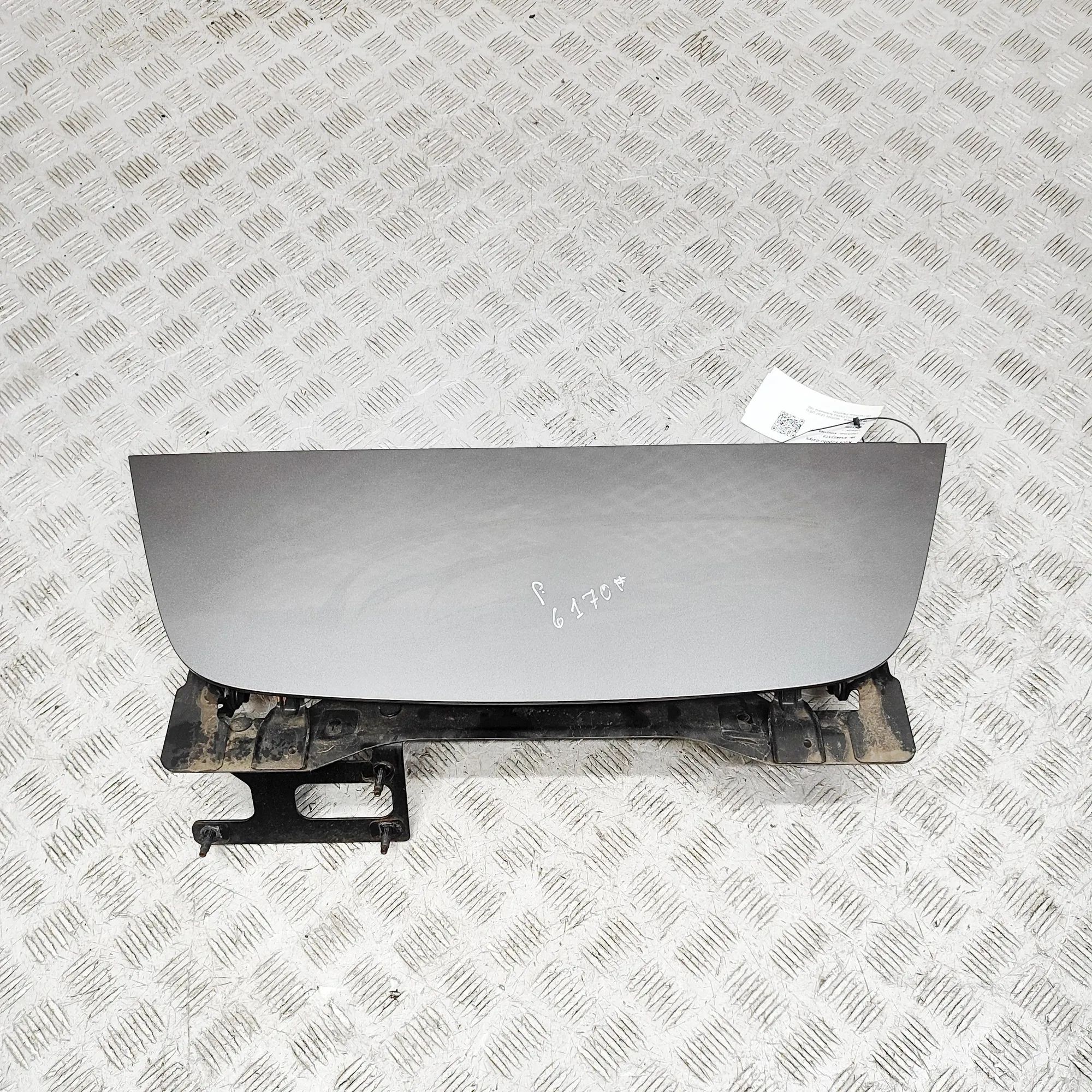 Nissan Leaf Fuel Tank Flap Cap F5701-5SK2A, 65701-5SH3B Fuel Tank Flap Cap NIS...