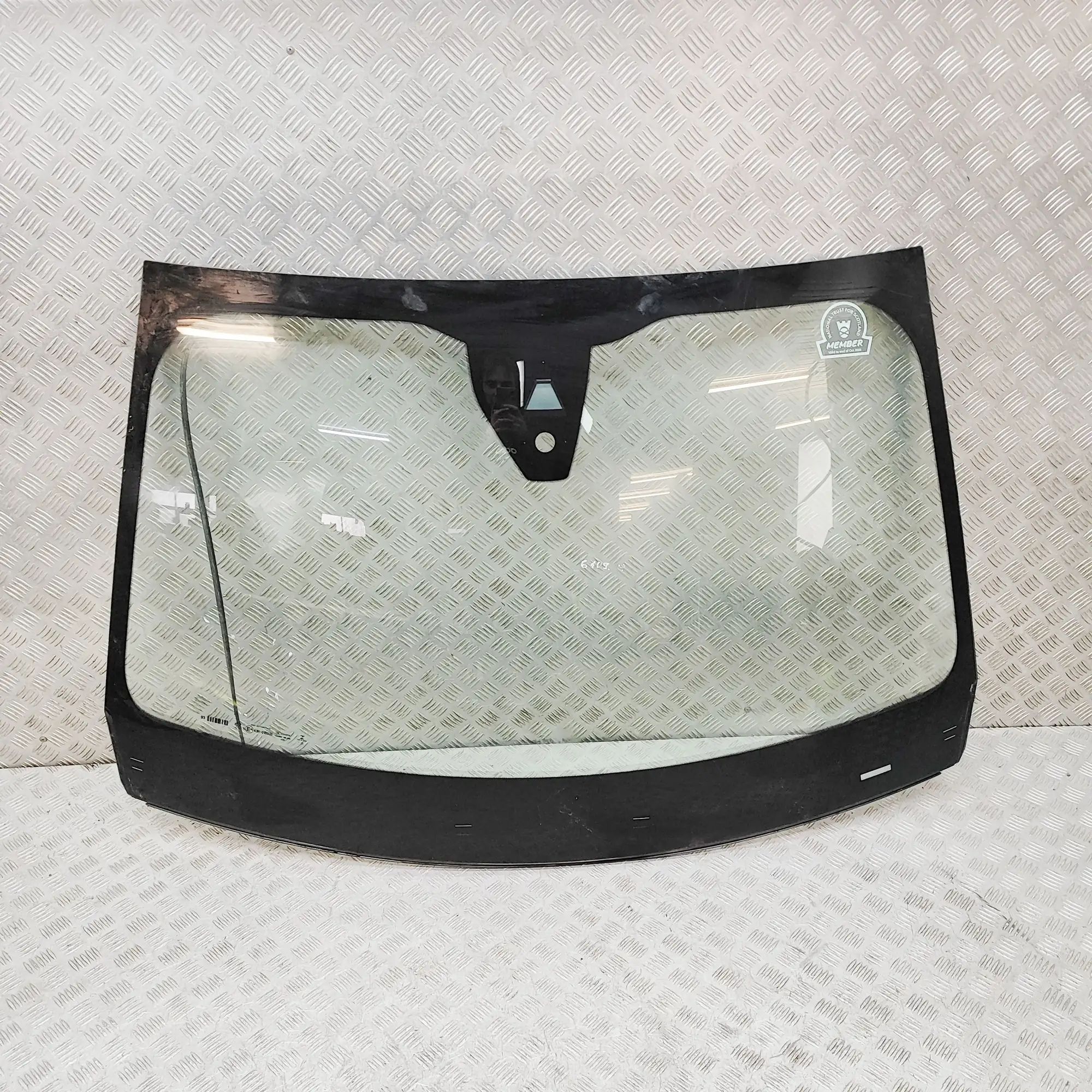 Peugeot 2008 Front Windshield 43R-010335, 9844989380 Front Windshield PEUGEOT...