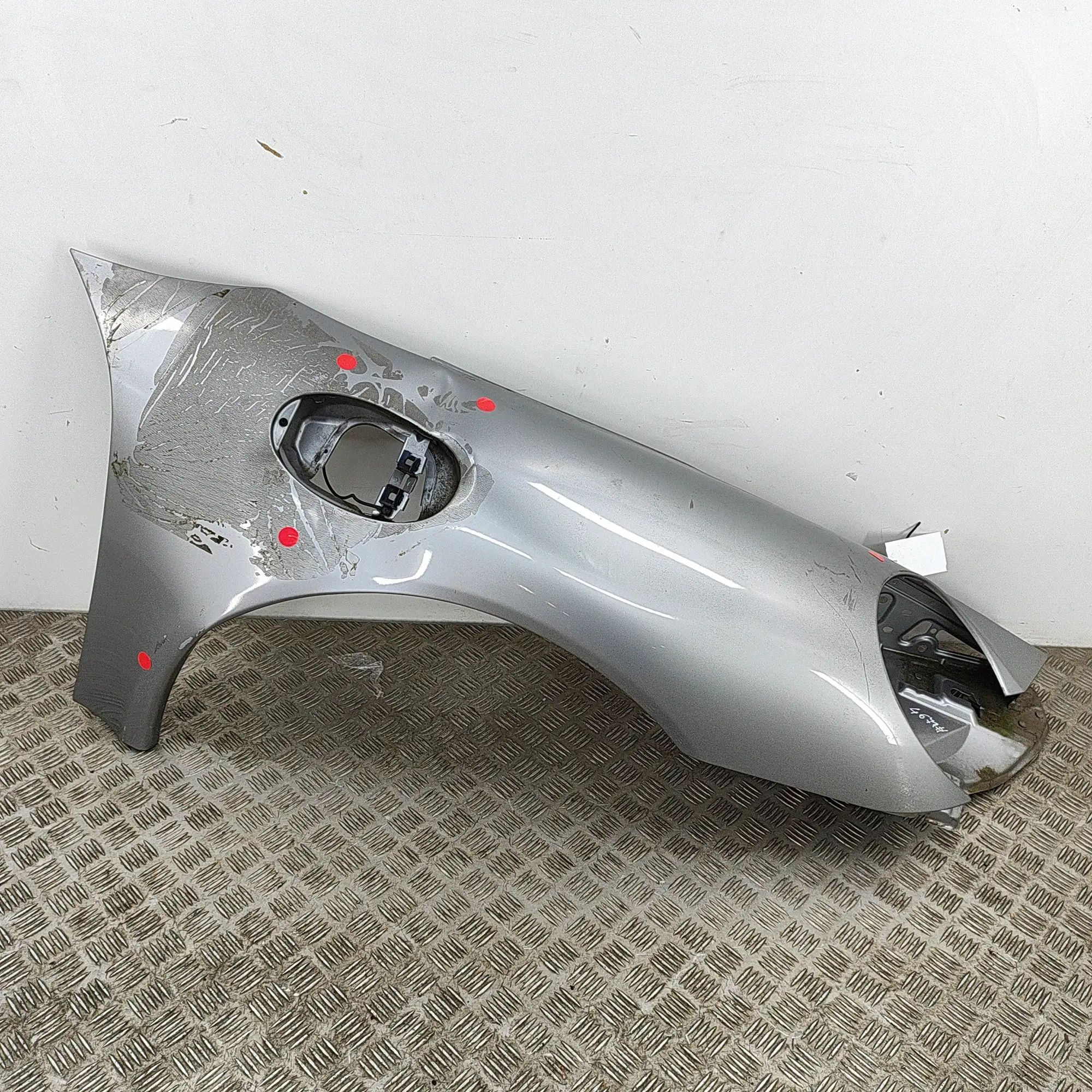 Porsche 911 (997) Front Right Fender 997.503.032.00, 99750303200 Front Right Fender ...