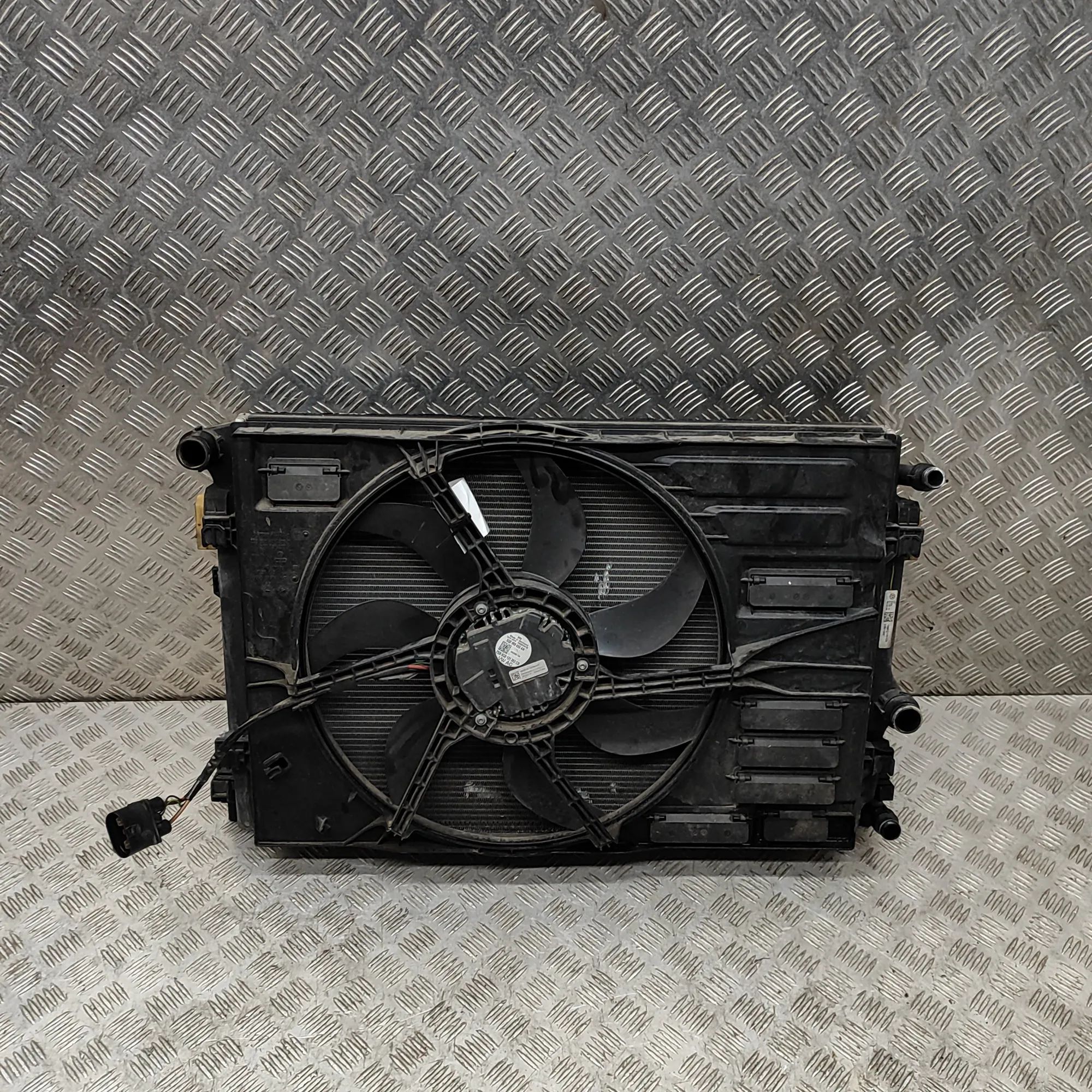 Volkswagen Golf 7 Cooling Radiator Pack 0488010148, 5Q0121203CB, 5Q0121251CN, 5Q0816411...