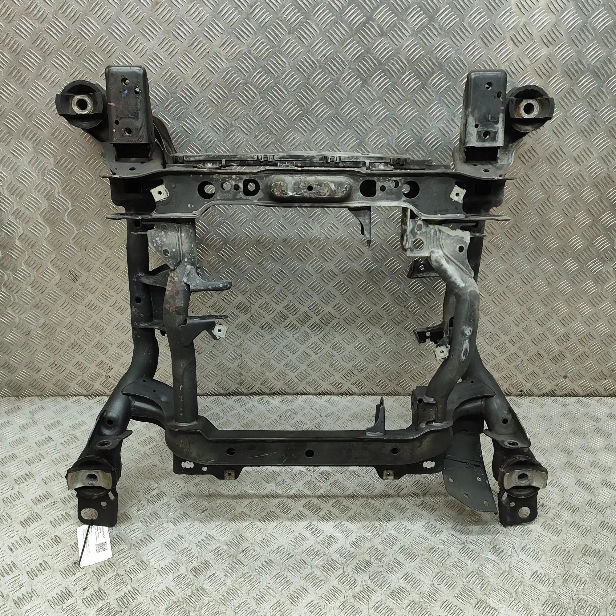 Mercedes-Benz A (W176) Front subframe A1663302300 Front Subframe MERCEDES-BENZ GL-CLA...
