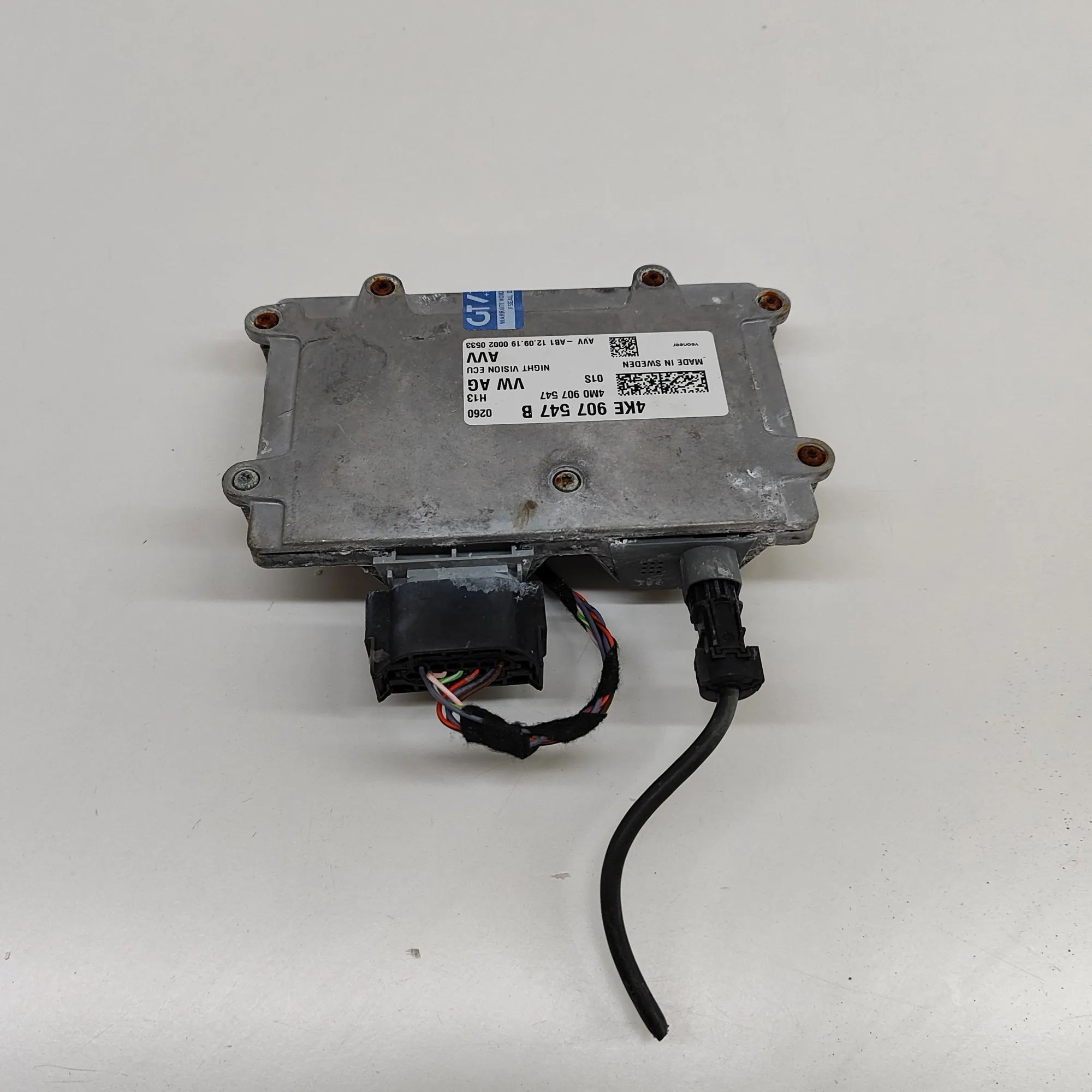 Audi e-tron Night Vision Control Unit 4KE907547, 4KE907547B Night Vision Control Unit...