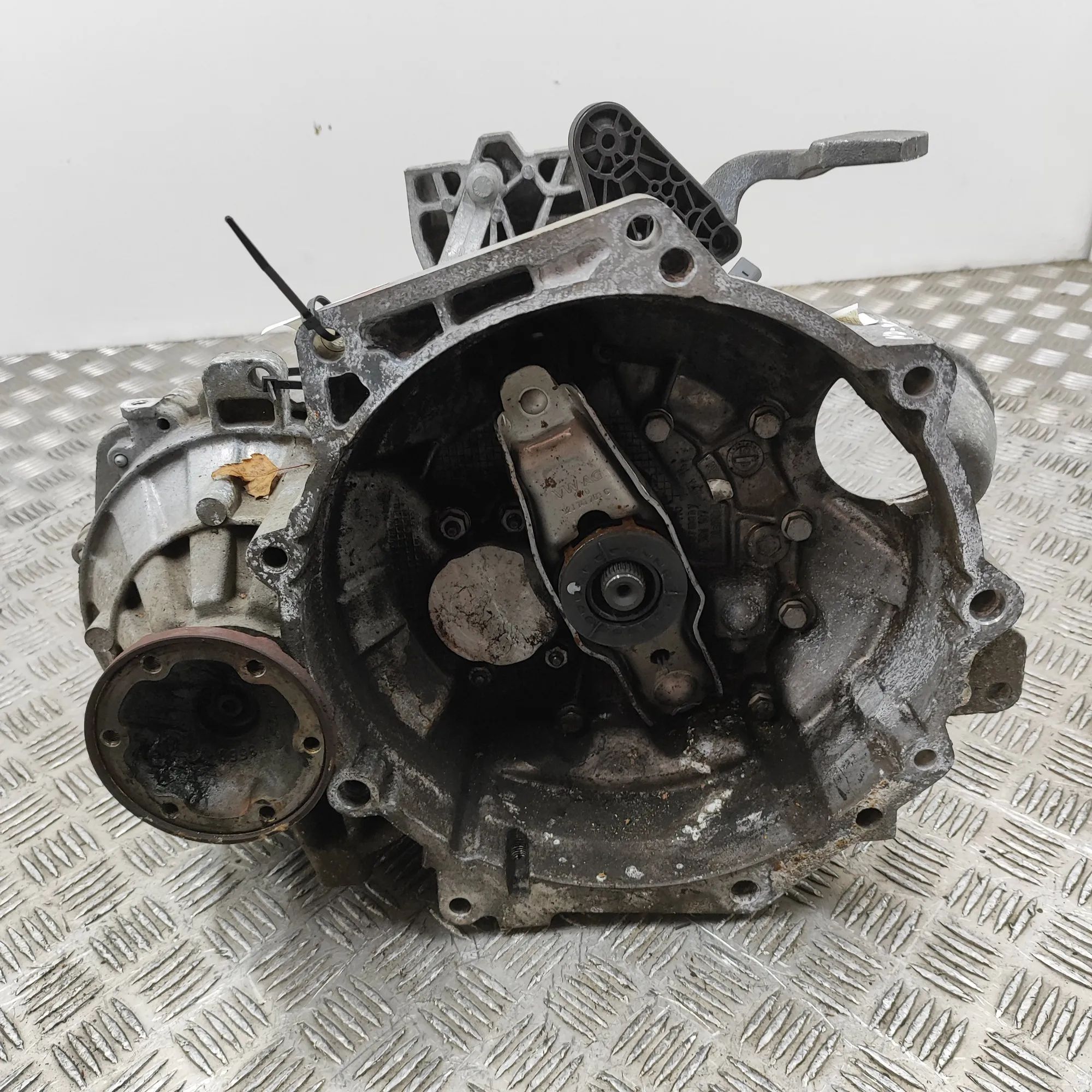 Volkswagen Passat (B8) Gearbox QXA Gearbox VW PASSAT (B8 3G2) (2014-...)

Part...