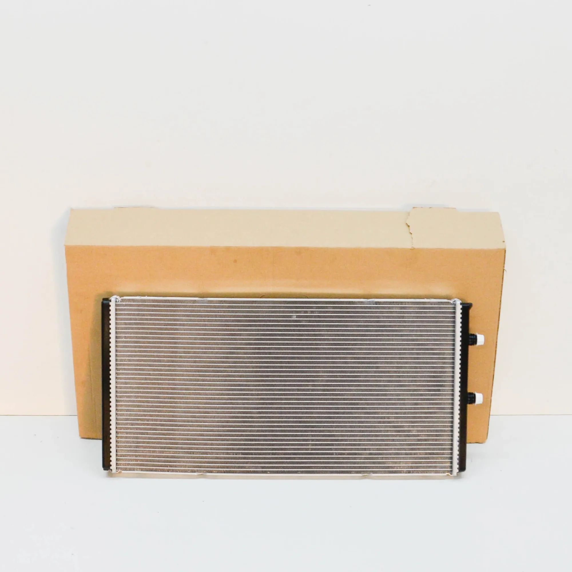 BMW 3 (E90 / E91 / E92 / E93) A/C Air Con Radiator 2284608, 17112284608 A/C Air Con Radiator BMW 3...