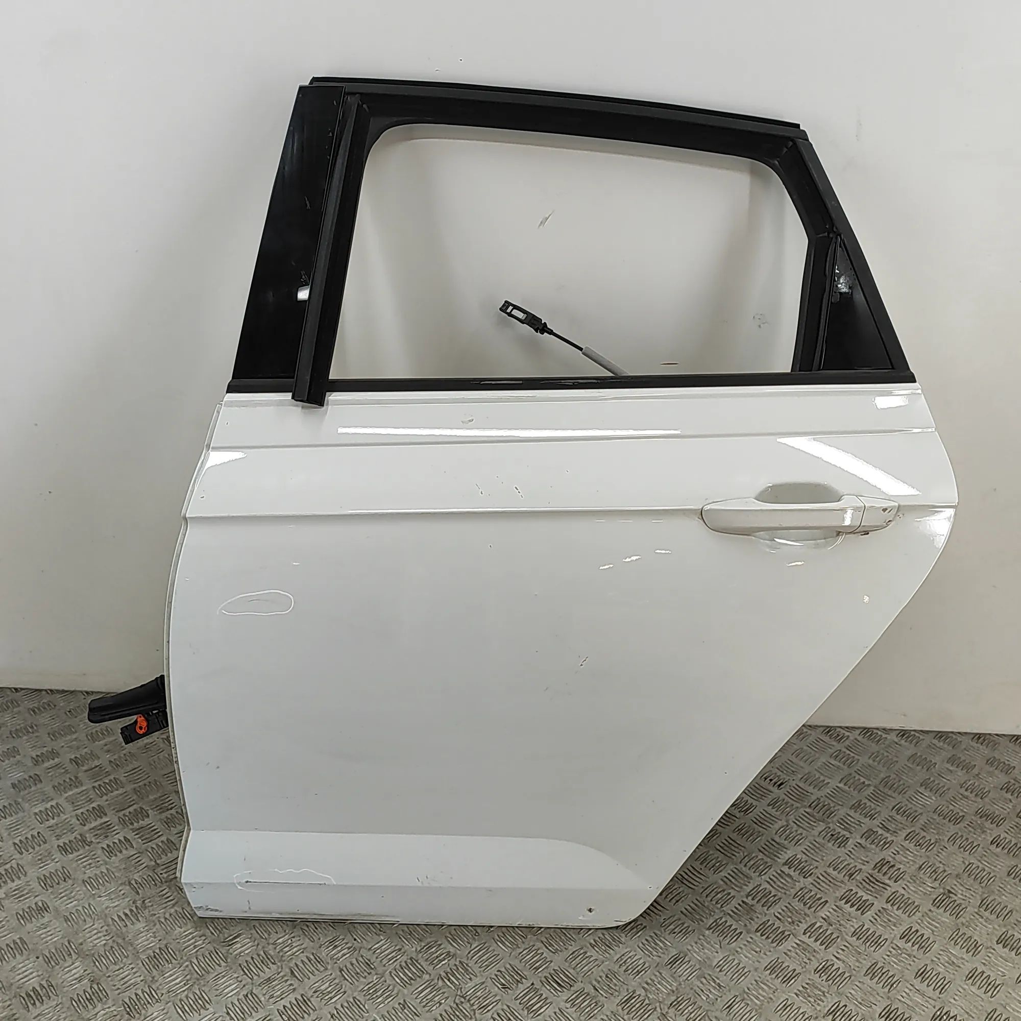 Volkswagen Polo Rear Left Door 2GS833311D Rear Left Door VW POLO (AW1, BZ1, AE...