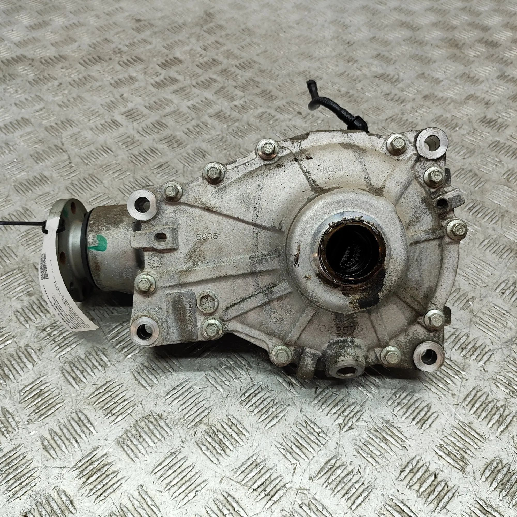 BMW X7 (G07) front differential 8487444 Front Differential BMW X7 (G07) (2019-....