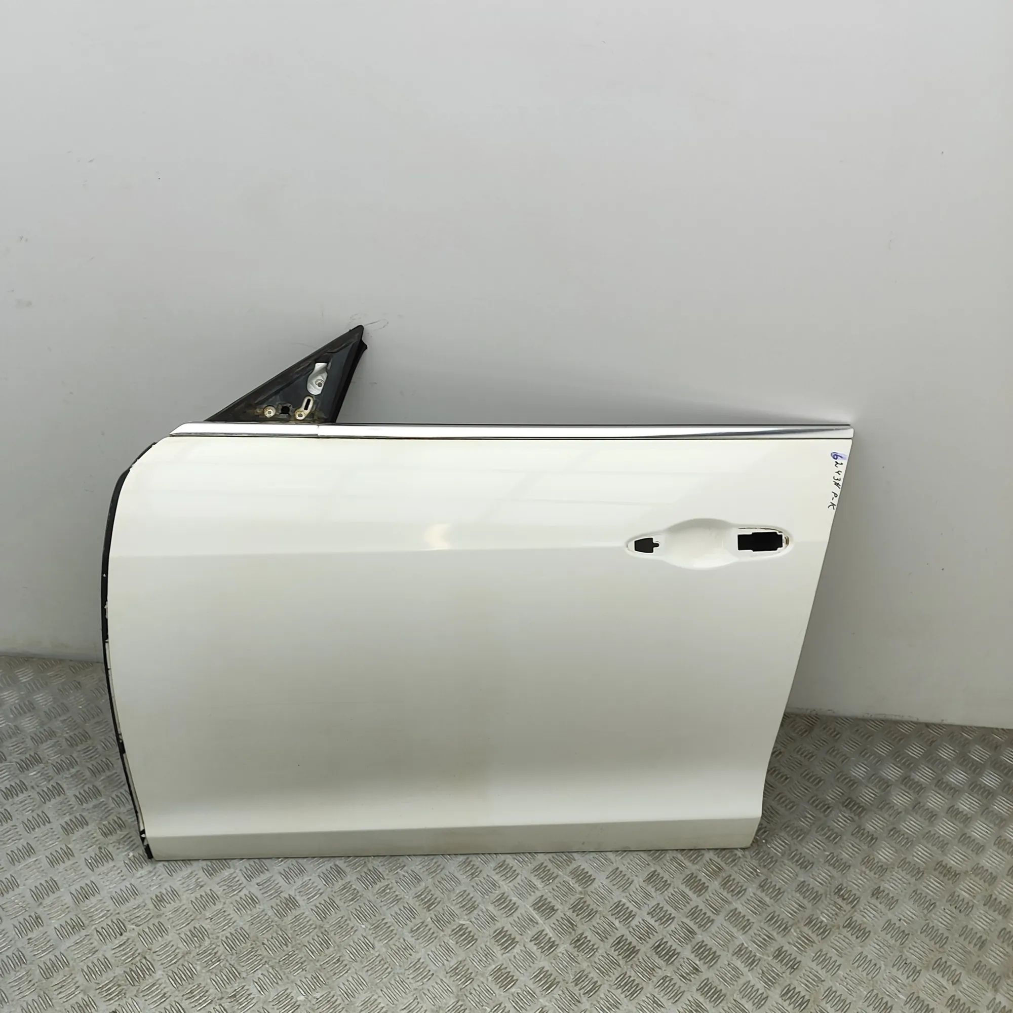 Maserati Ghibli Front Left Door 673007992 Front Left Door MASERATI GHIBLI (M157...
