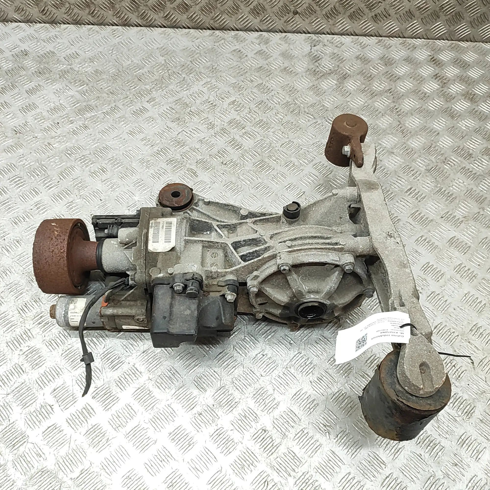 Volvo XC60 tagadiferentsiaal P1216694, 02004763, 31492598, P31492598, 121669...