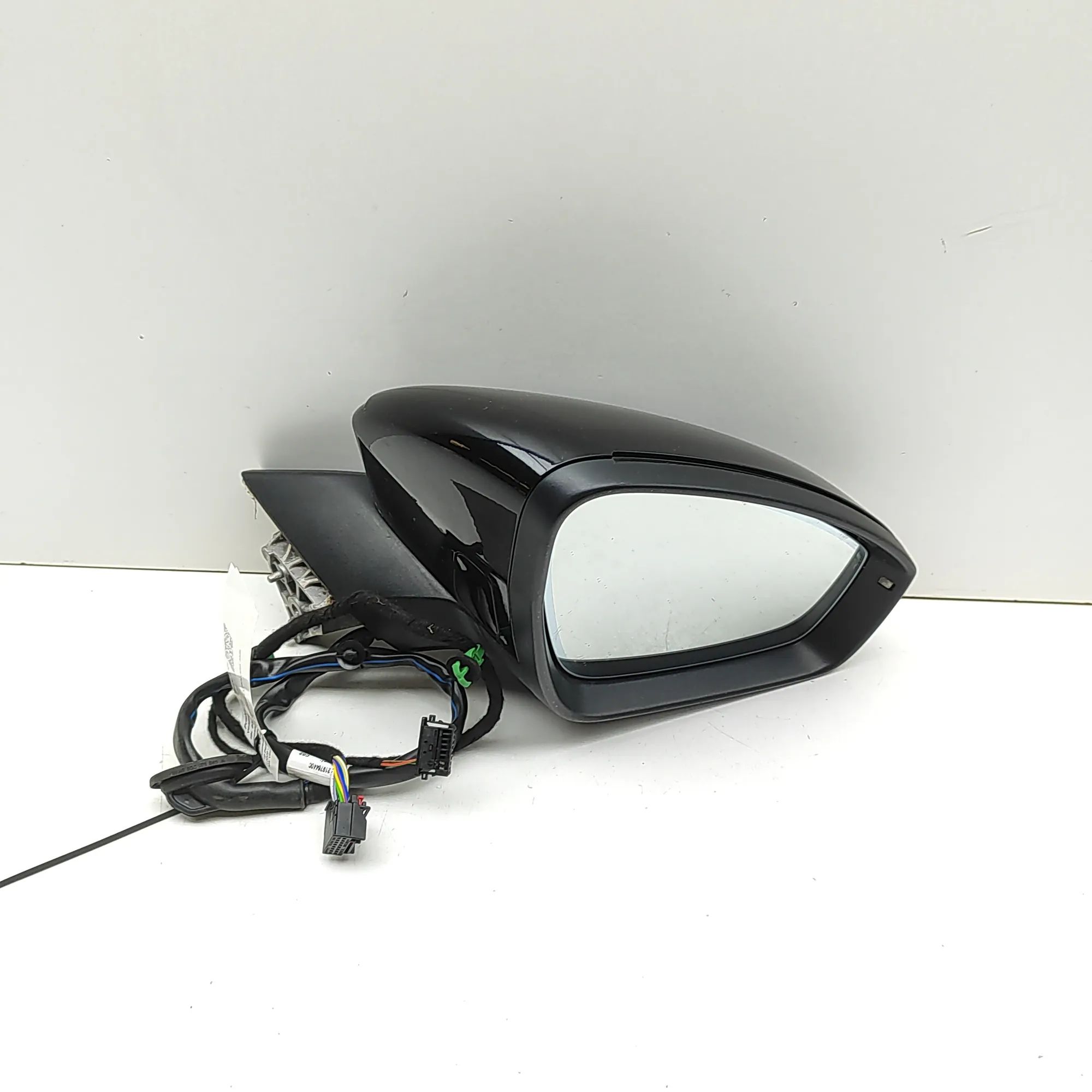 Skoda Enyaq Right Side Wing Mirror