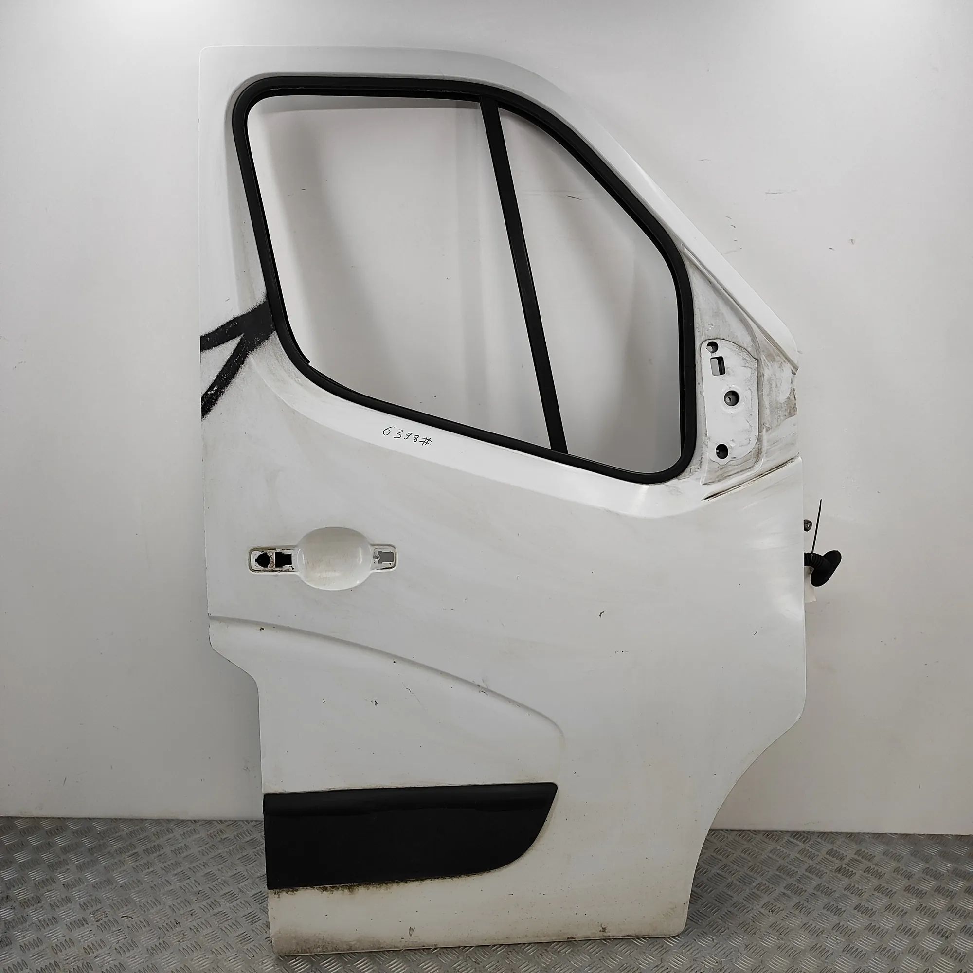 Renault Master Front Right Door 801009976R Front Right Door RENAULT MASTER (III...