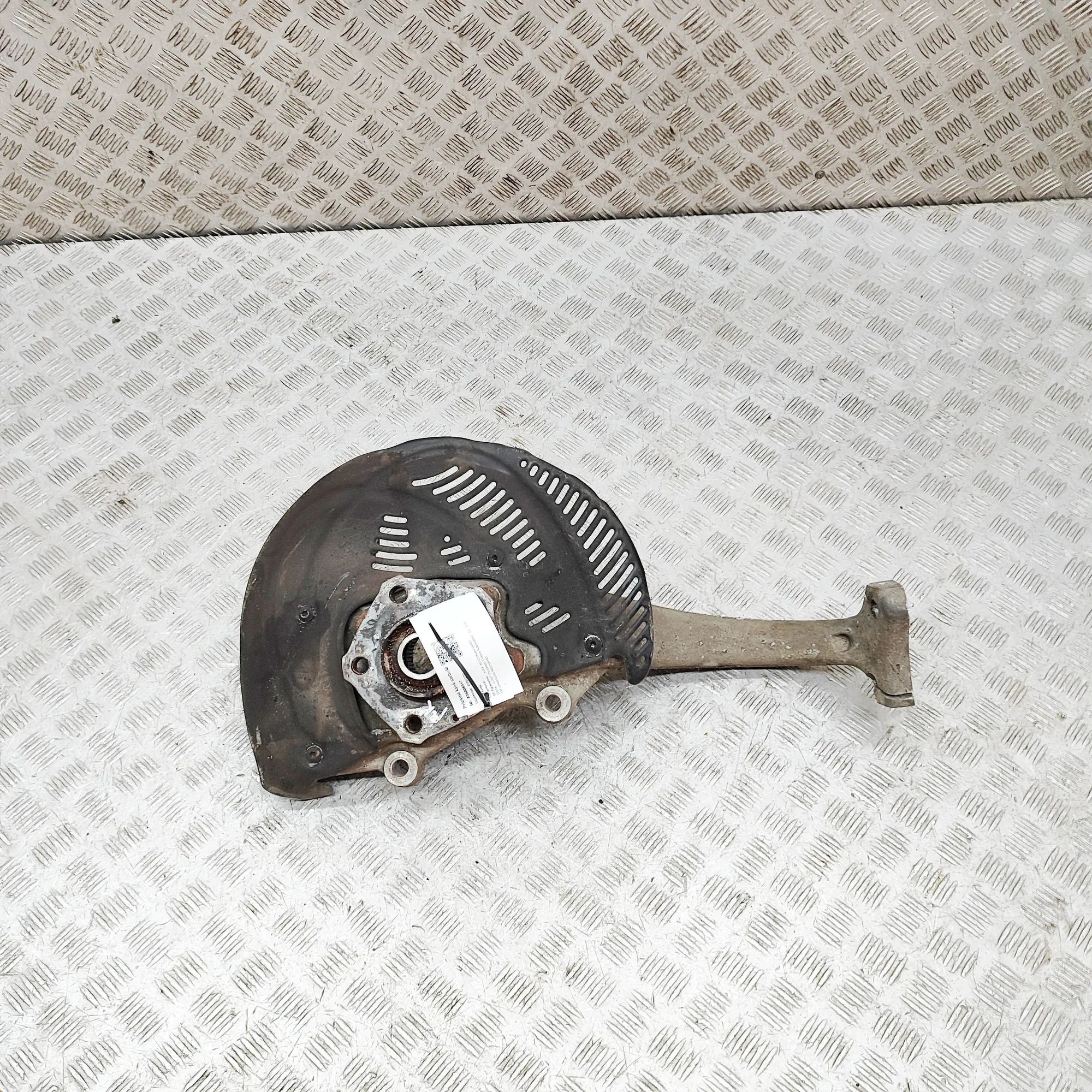 Audi A6 (C8) Front Left Wheel Hub 4K0407253D Front Left Wheel Hub AUDI A6 (C8 Ava...