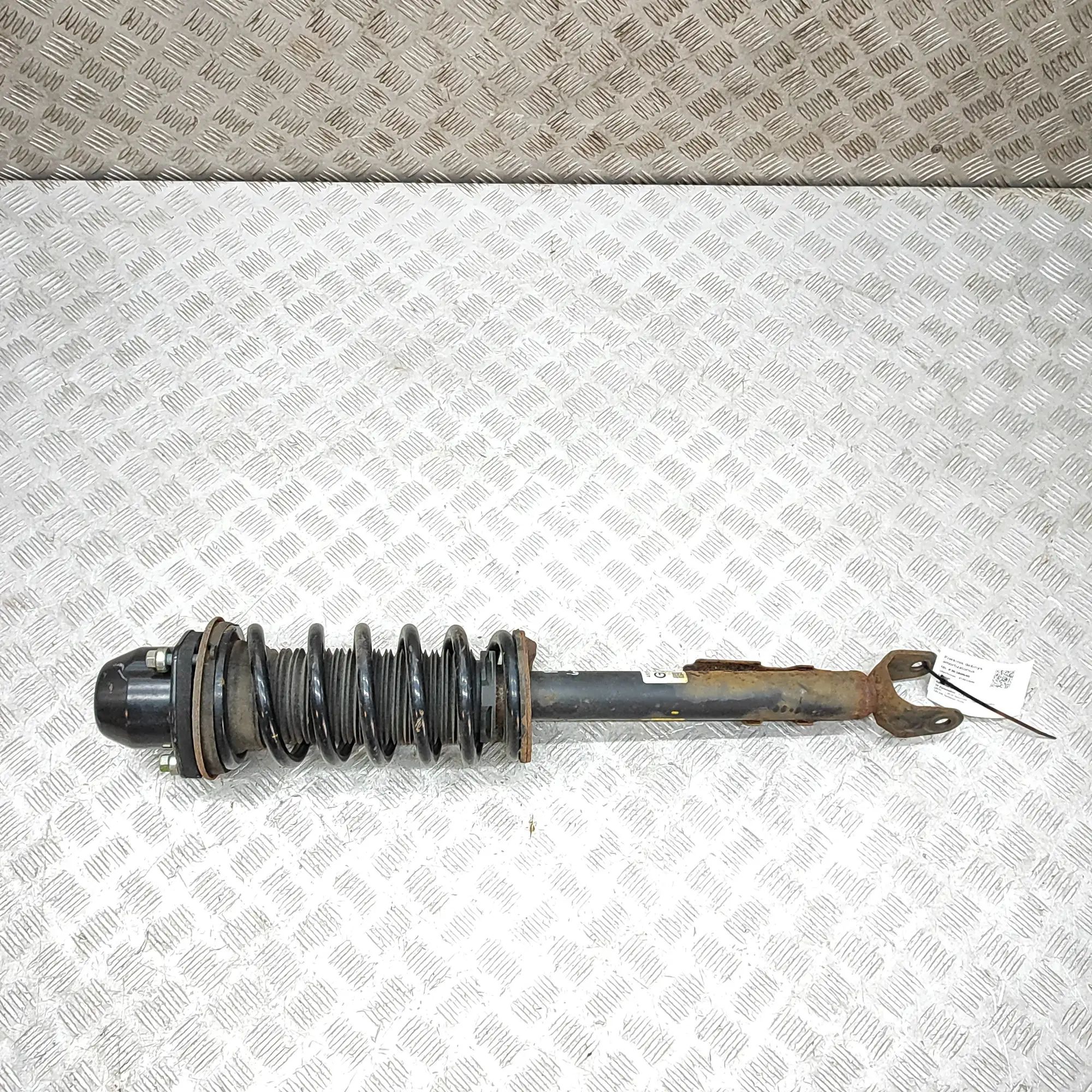 Lexus GS Front Right Shock Absorber 48510-30D80 Front Right Shock Absorber LEXUS GS...