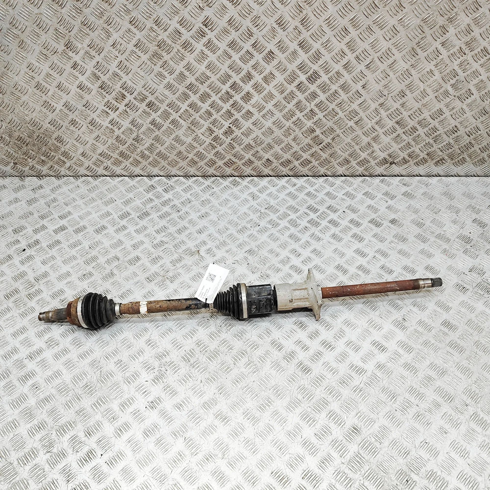 Alfa-Romeo Stelvio Front Left Driveshaft 50563996 Front Left Driveshaft ALFA ROMEO STELV...