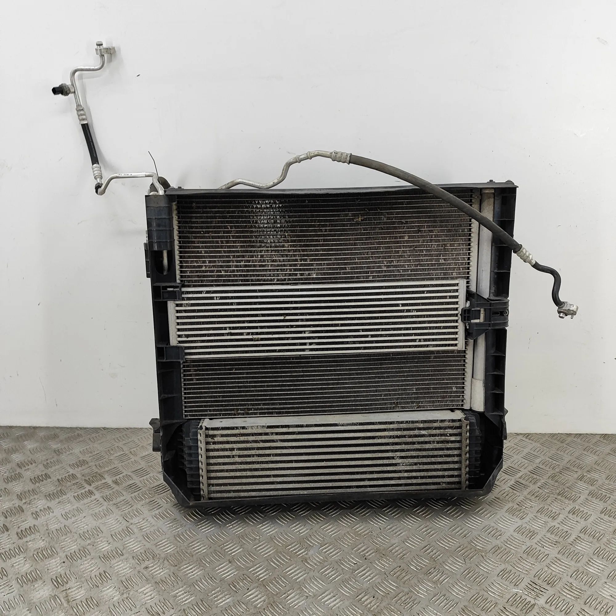BMW X5 (F15) Cooling Radiator Pack 7809321, 7646751, 7644872, 8572188, 7795909, 92...