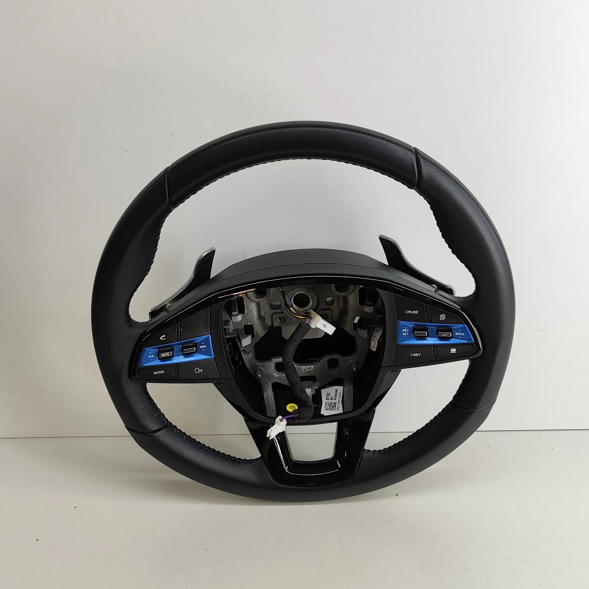 Ssangyong Korando steering wheel 85001-39000, 85002-39000, 46110-37600 Steering ...