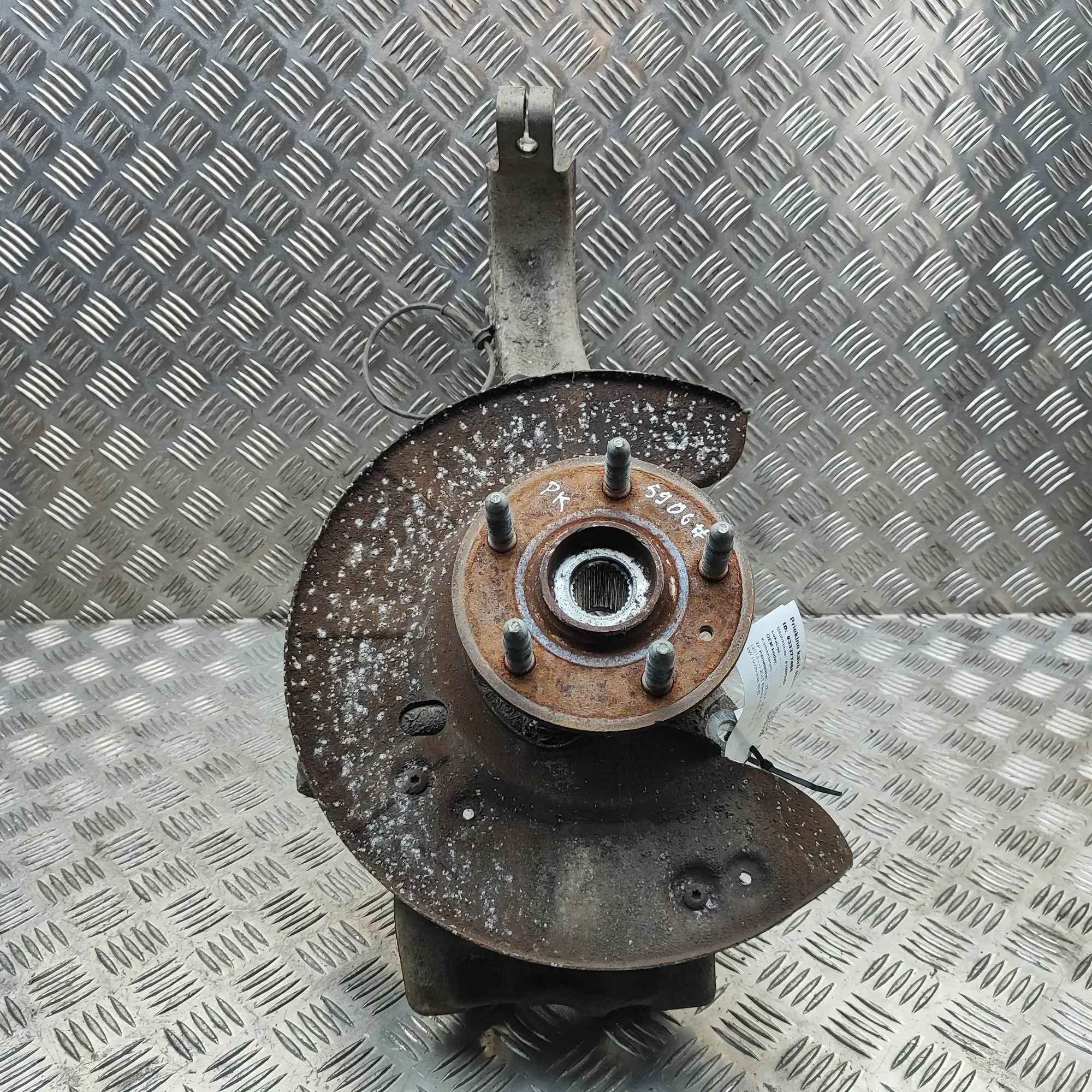 Tesla Model X Front Left Wheel Hub 1027311-00-F Front Left Wheel Hub TESLA MODEL X...