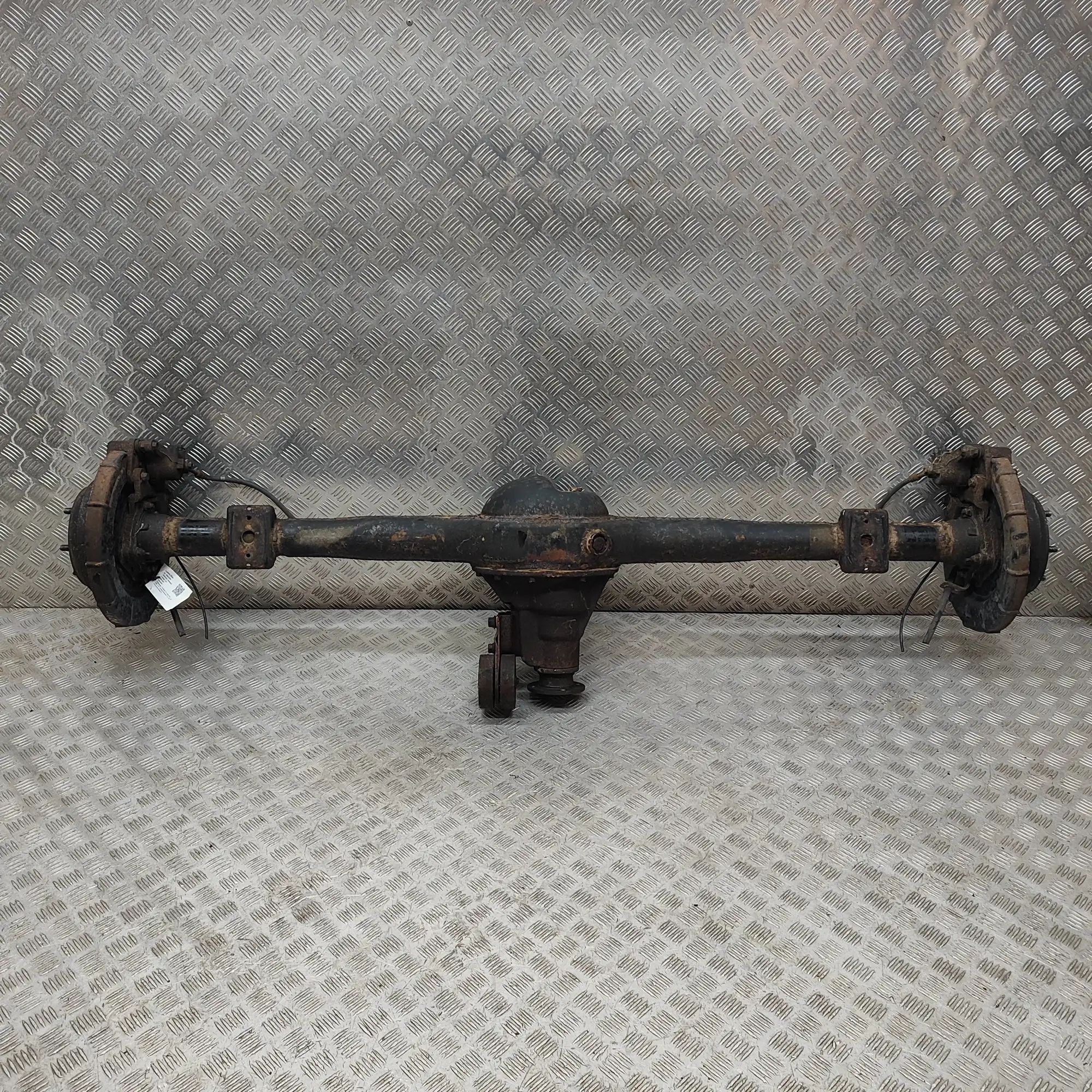 Hyundai H-1 Rear Axle 53000-4H000, 53010-4H000, 52621-4H000, 52611-4H...