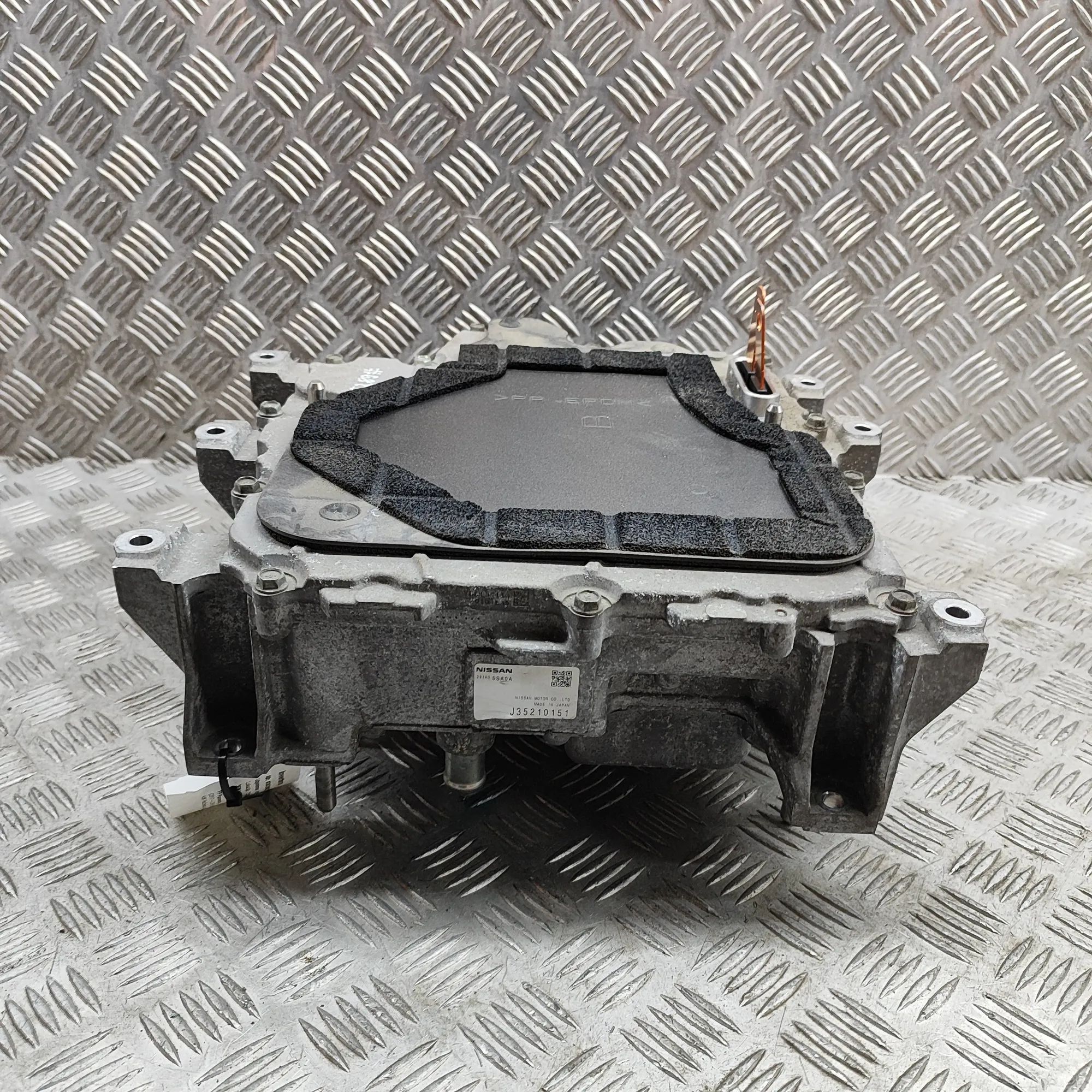 Nissan Leaf Voolukonverter 12v-230v 291A0-5SA0A Inverter NISSAN LEAF (ZE1) (2017-.....