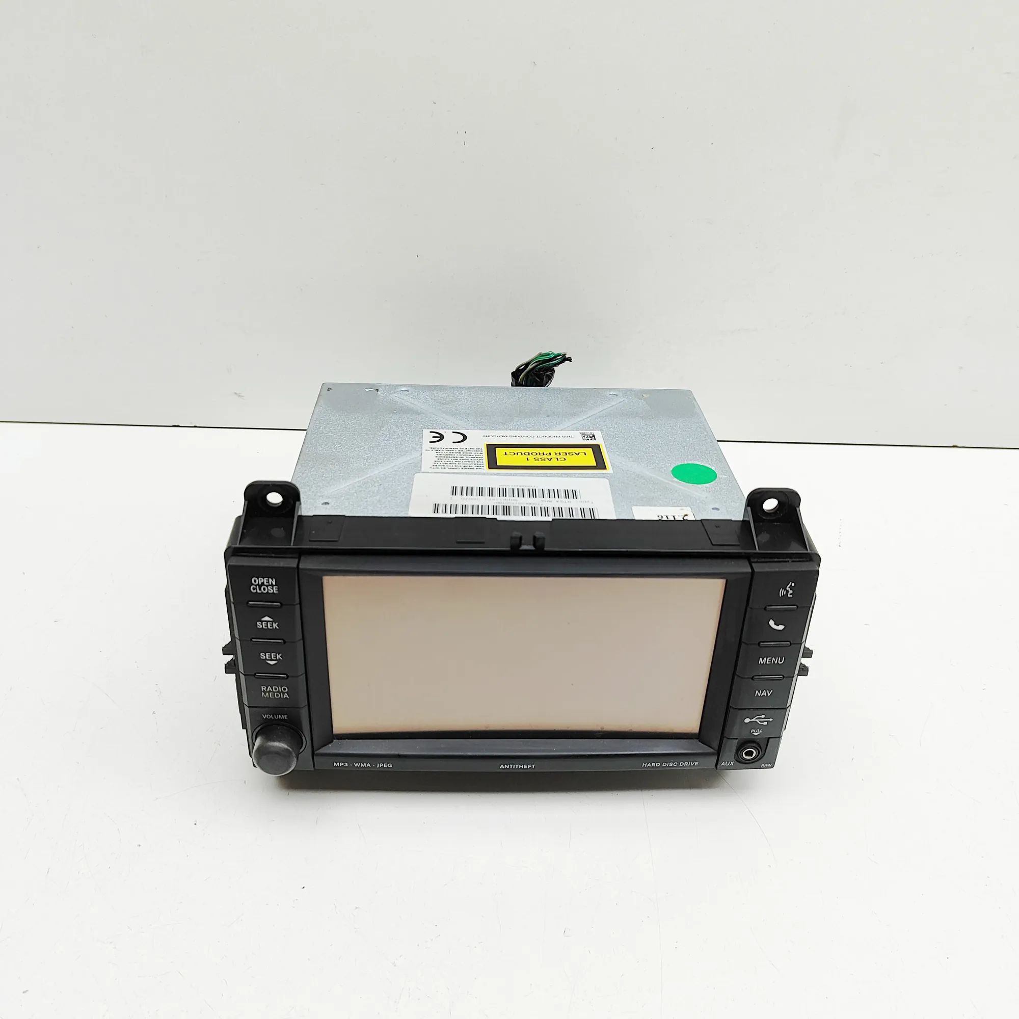 Jeep Grand Cherokee (WK) Music Navi CD Radio Player Head Unit 68089011AC Music Navi CD Radio Player Head Unit...