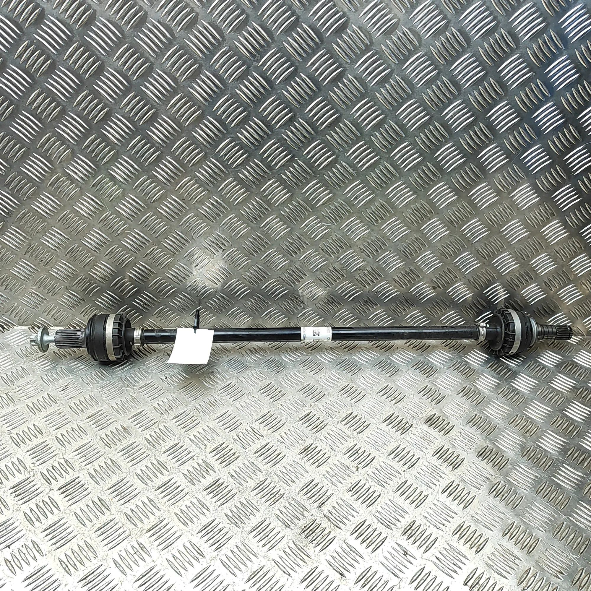 Mercedes-Benz GLB / EQB (X247) Rear Right Driveshaft A1183506600 Rear Right Driveshaft MERCEDES-BENZ...