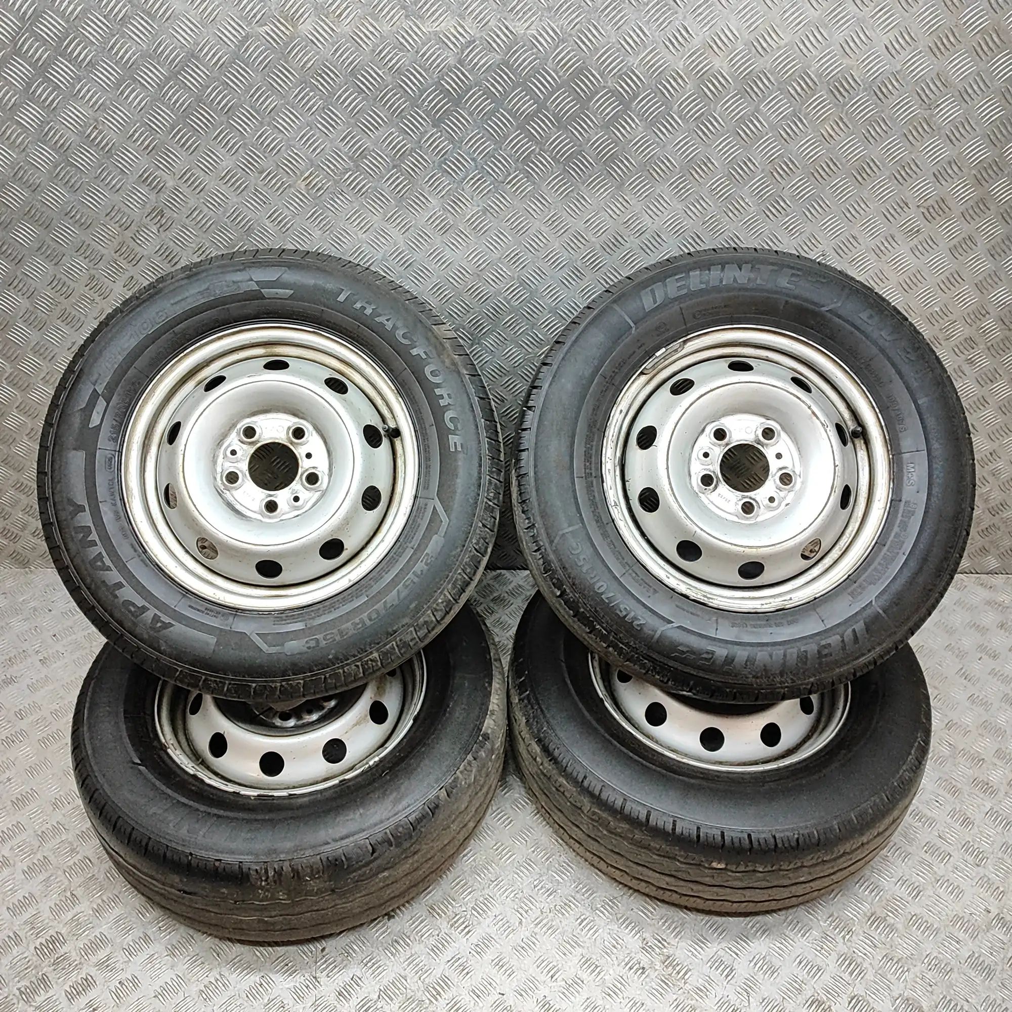 Opel Movano (C) Alloy Wheel Set 1383964080 Alloy Wheel Set OPEL MOVANO (C Van U...