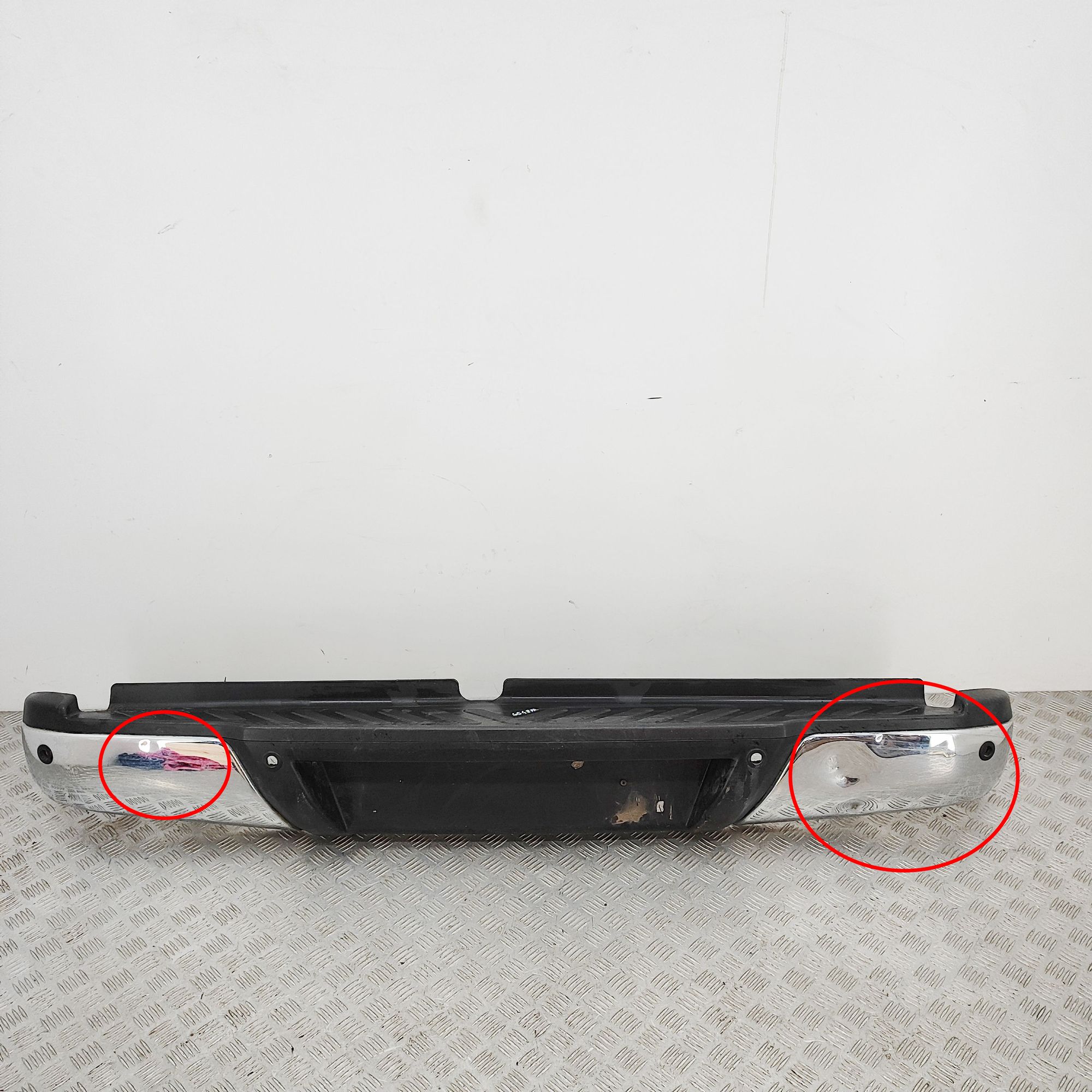 rear bumper Brand/Model: NISSAN NP300
Year: 2016
Engine: 23...