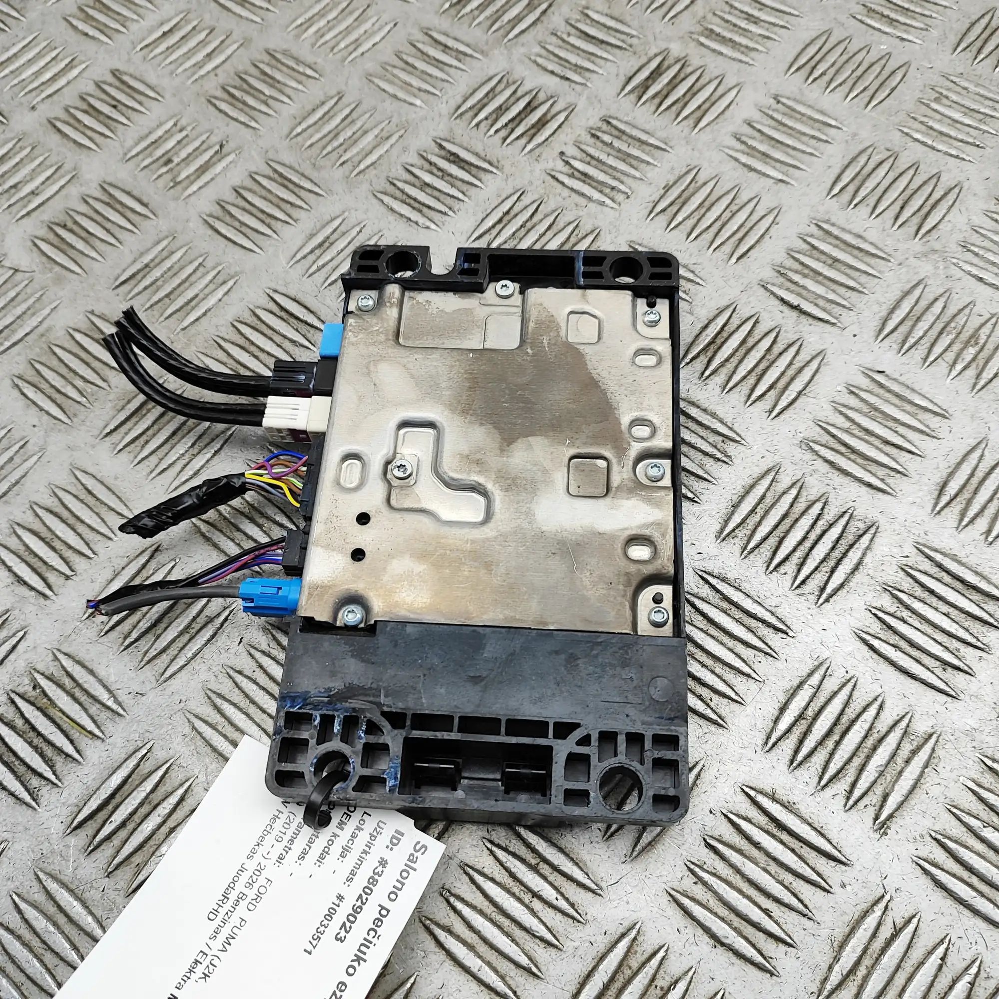 Ford Puma Bluetooth Control Unit KMH-14H317-NA1, RU5T-14H317-FGH Bluetooth Contr...