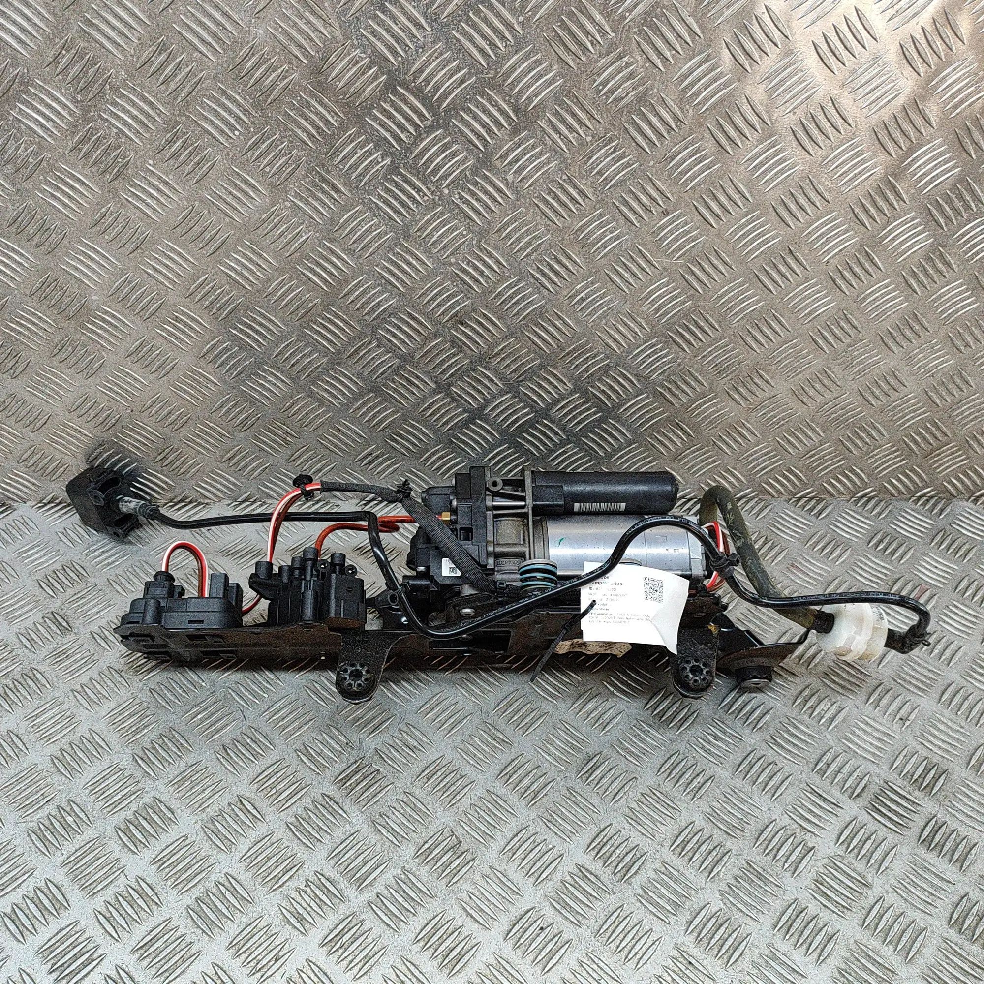 Audi e-tron Air Suspension Compressor 443020305, 4KE616013A, 4KE616005E Air Suspensio...