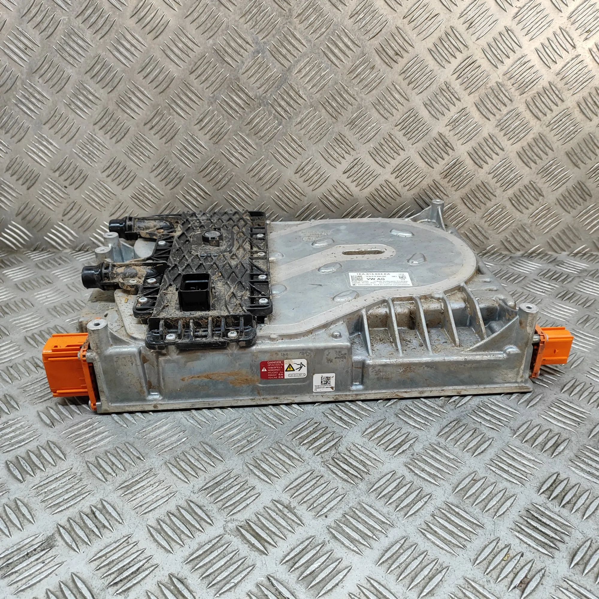 Skoda Enyaq инвертор 1EA915684BK, 120410640007, 1EA915684EA Inverter...