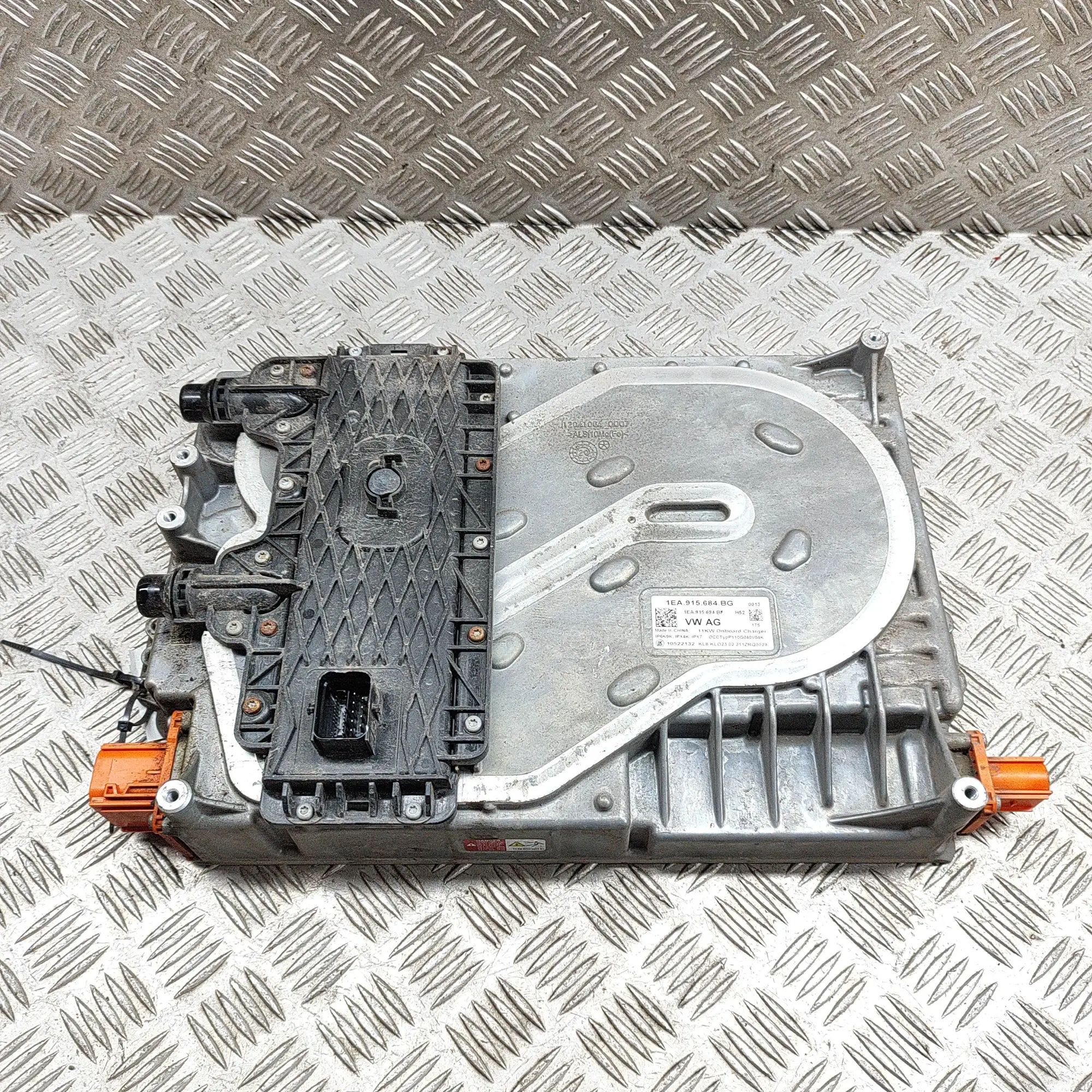 Skoda Enyaq инвертор 1EA915684BF, 1EA915684BG Inverter SKODA ENYAQ (...